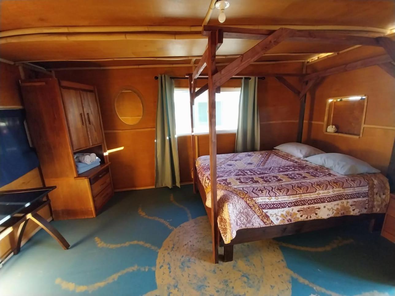 Queen Room - Photo 1