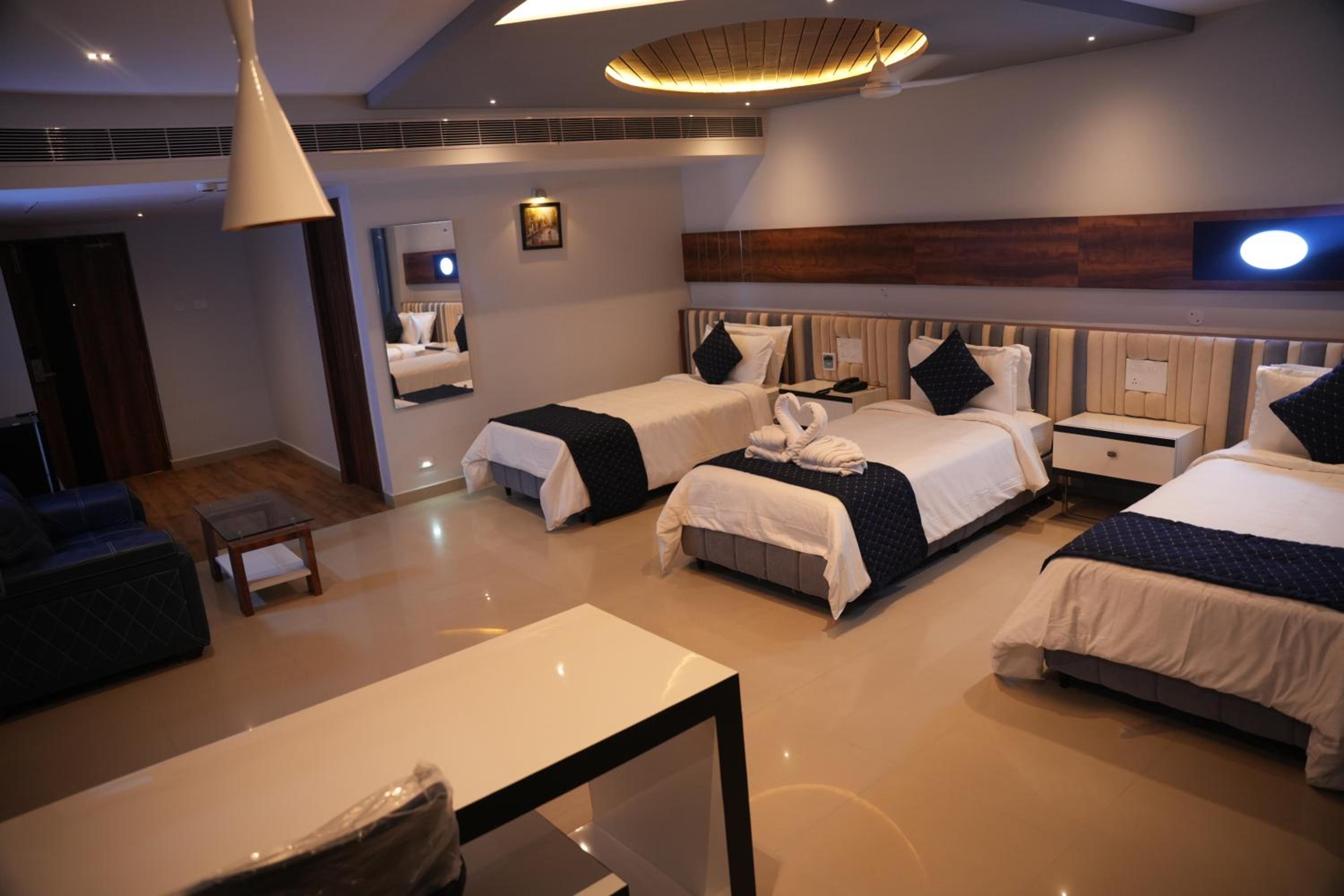 Superior Triple Room