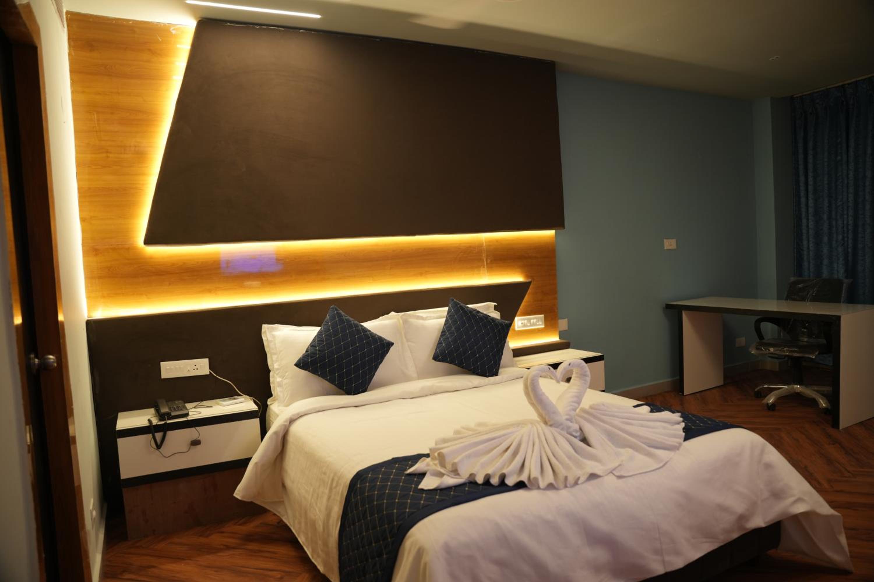 Deluxe Suite