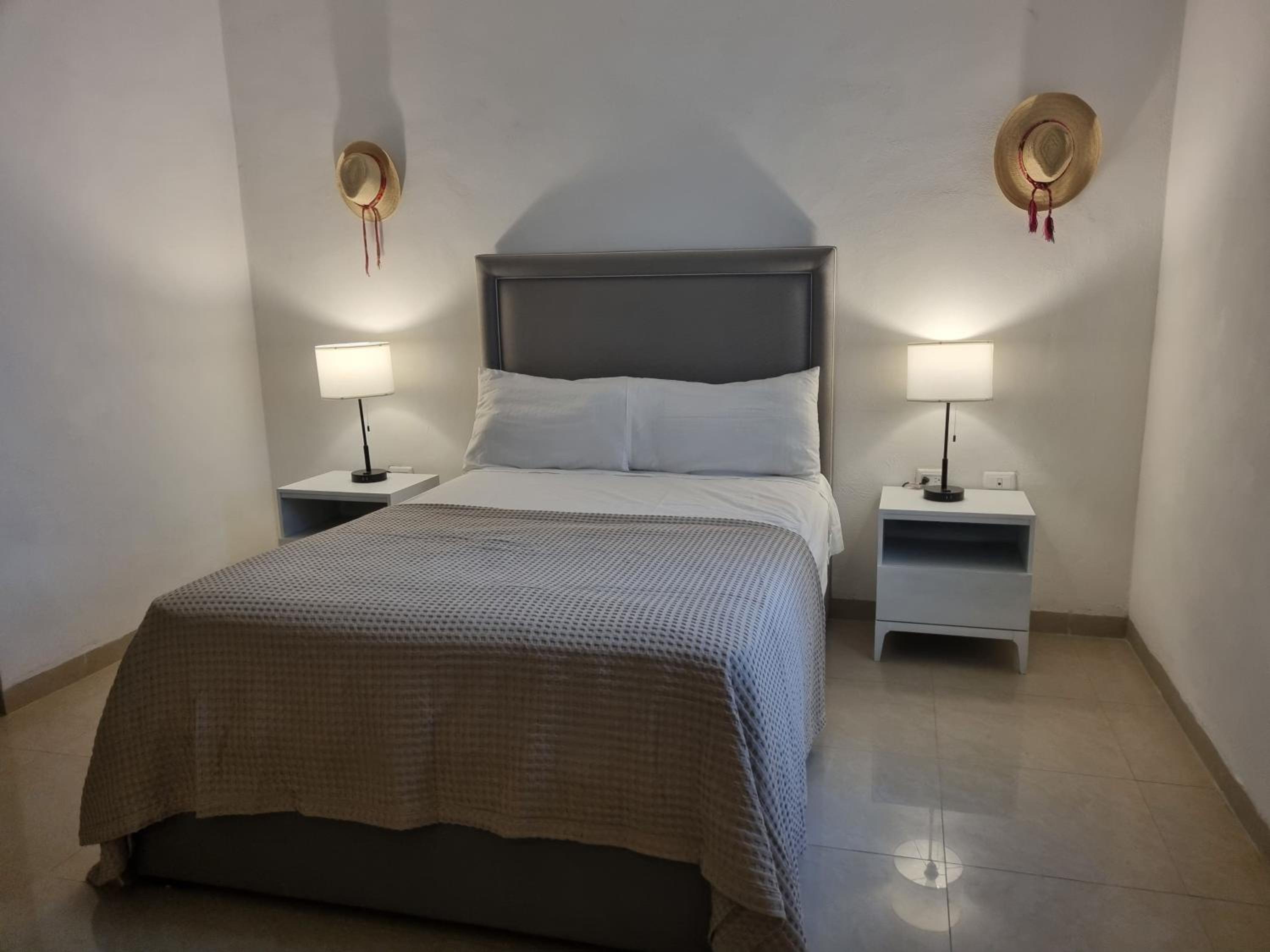 Double Or Twin Room photo 2