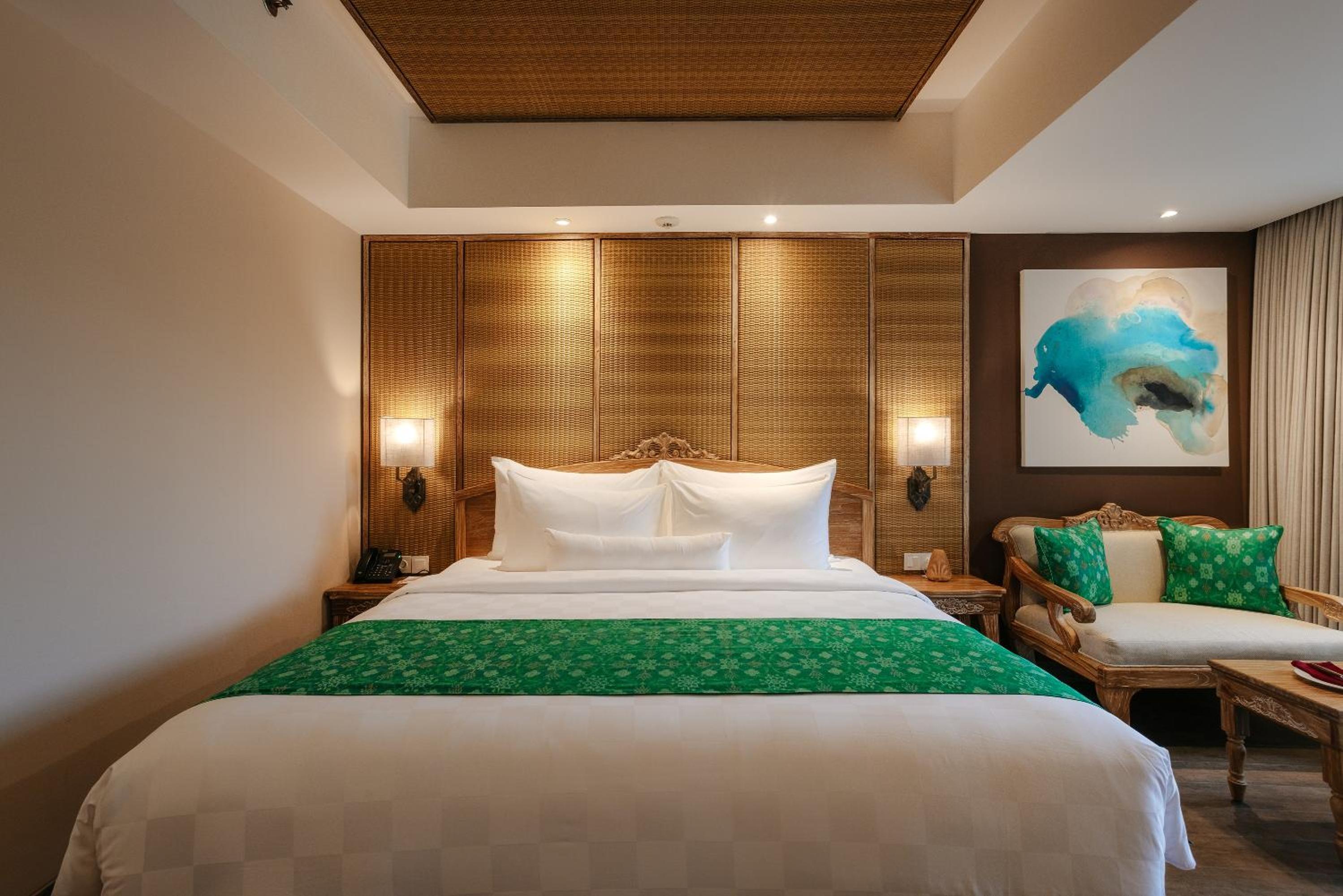 Executive Suite with Free Daily Afternoon Tea