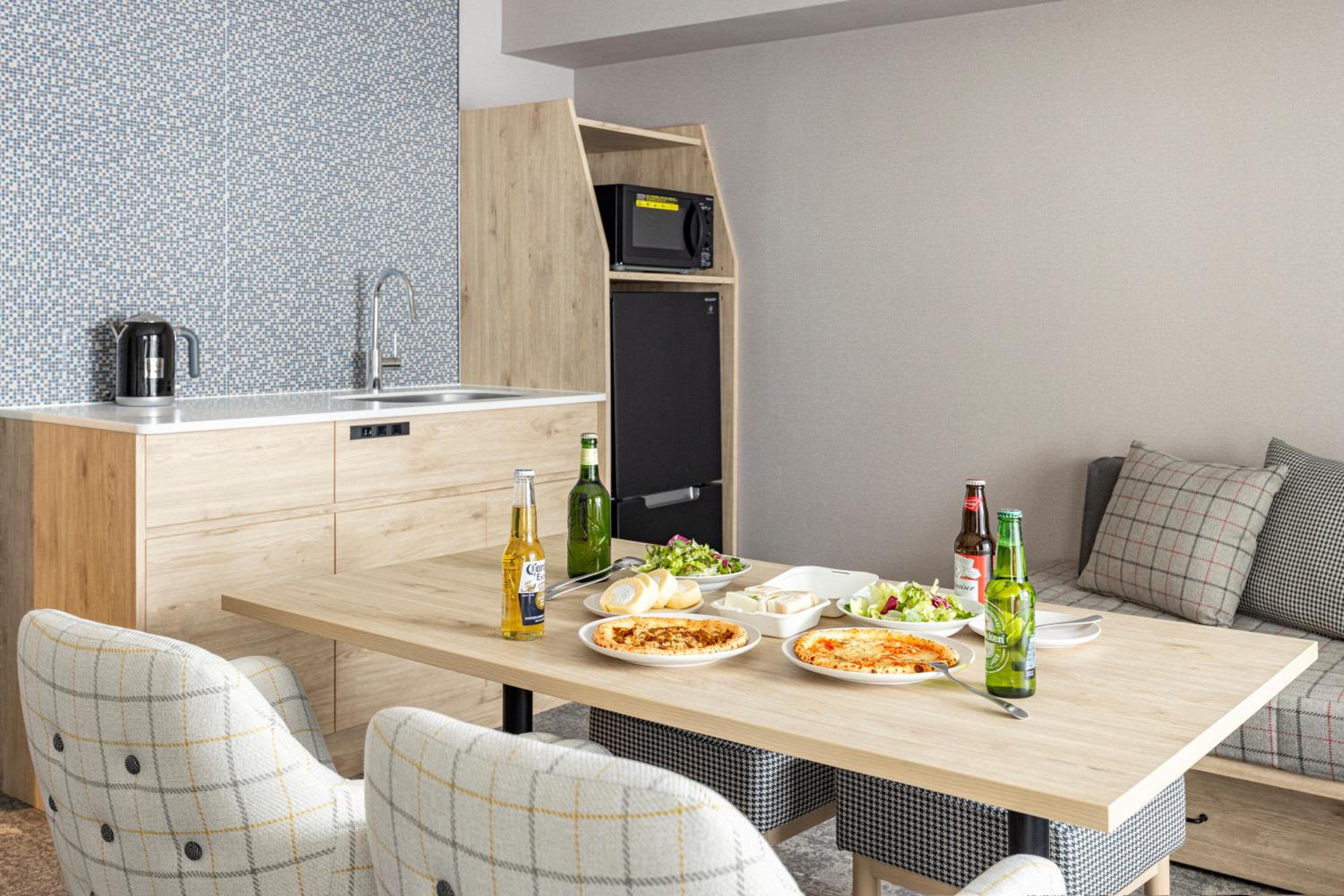 Residential Family Room - Non-Smoking