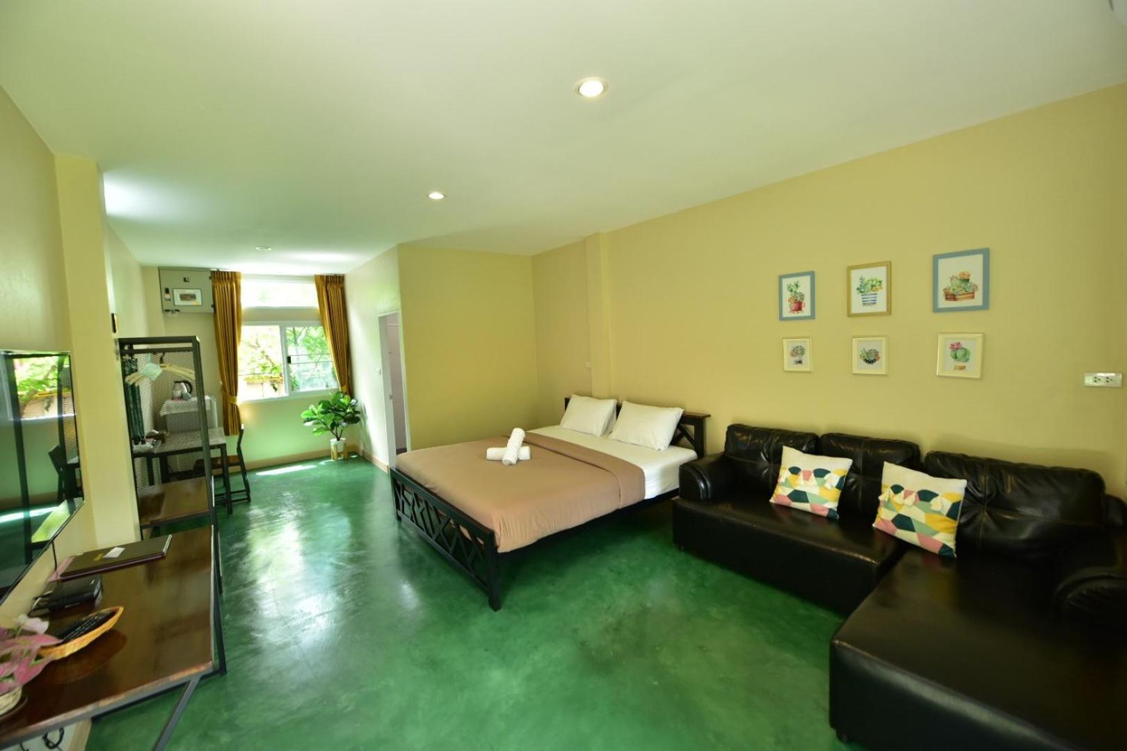 Double Room with Pool View - Photo 1