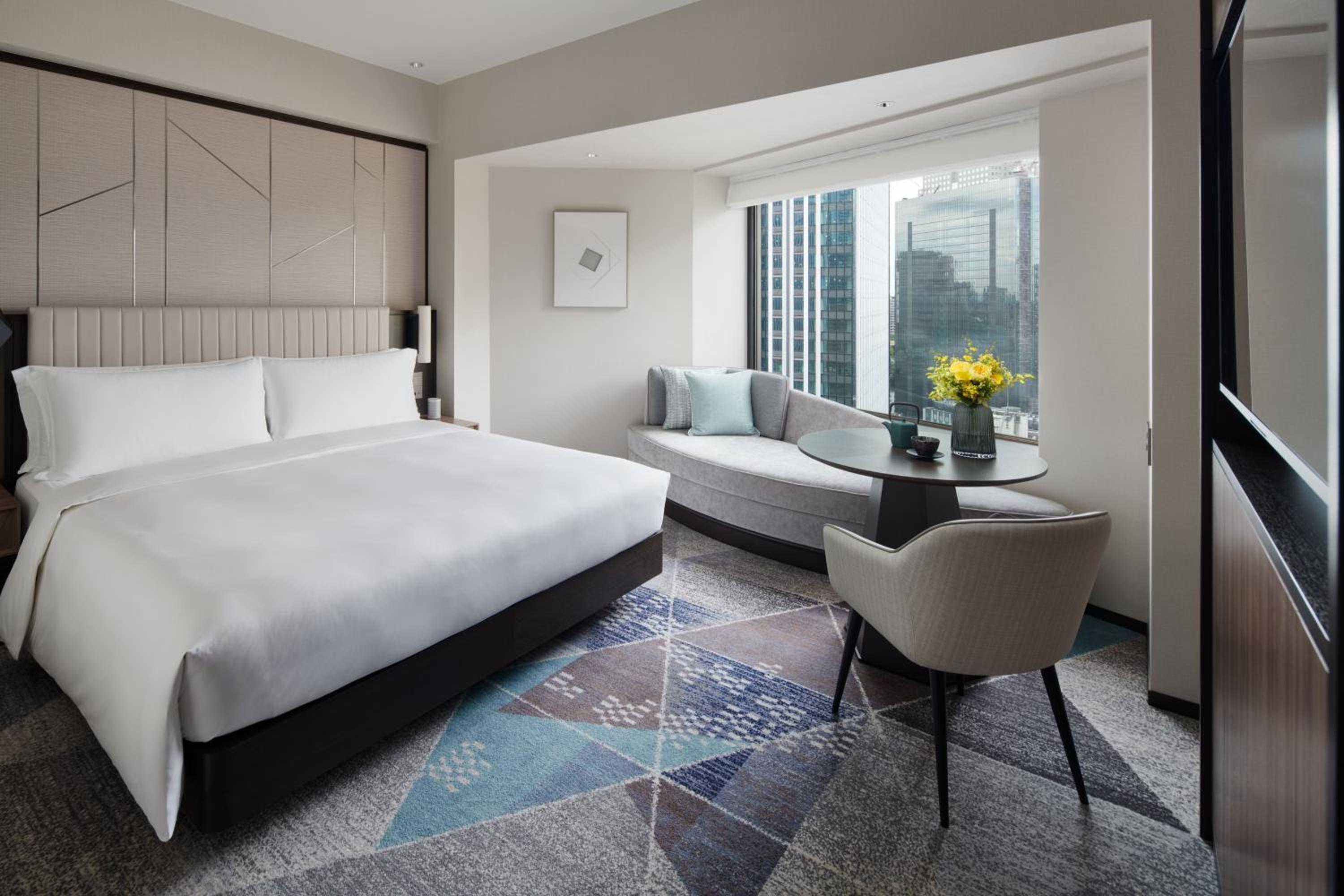 Premium King Room
