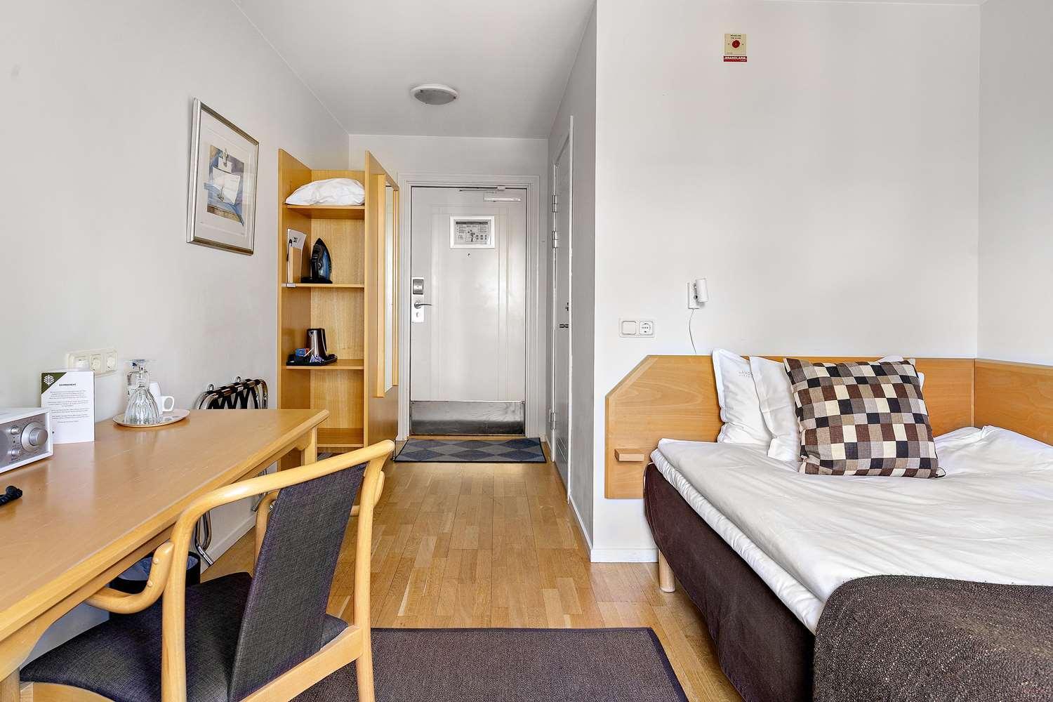 Economy Room photo 1