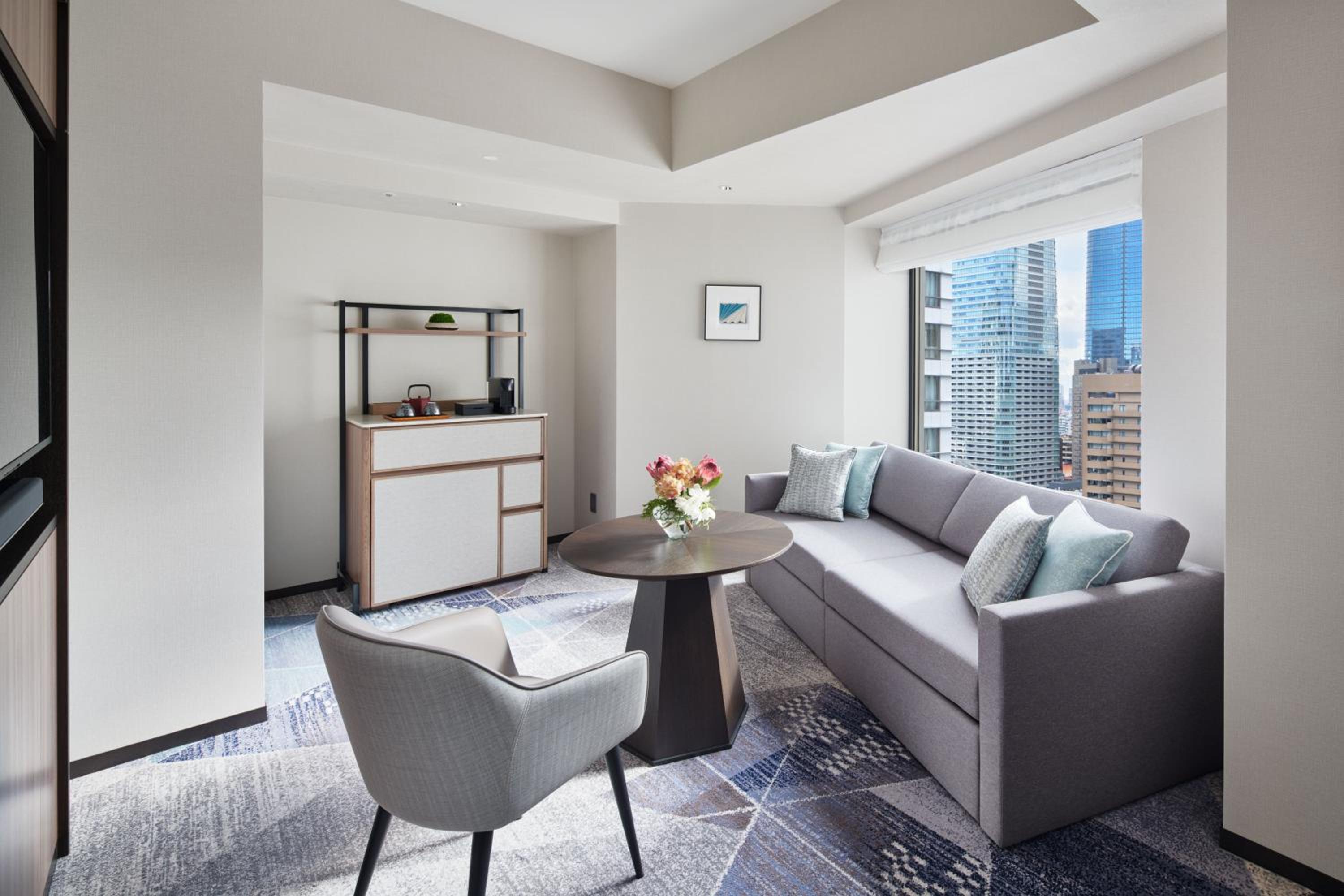 King Suite - Lounge Access