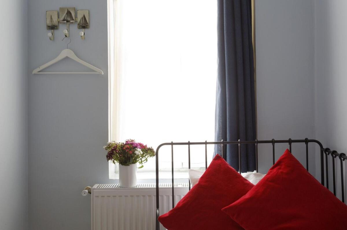 Deluxe Family Room photo 1