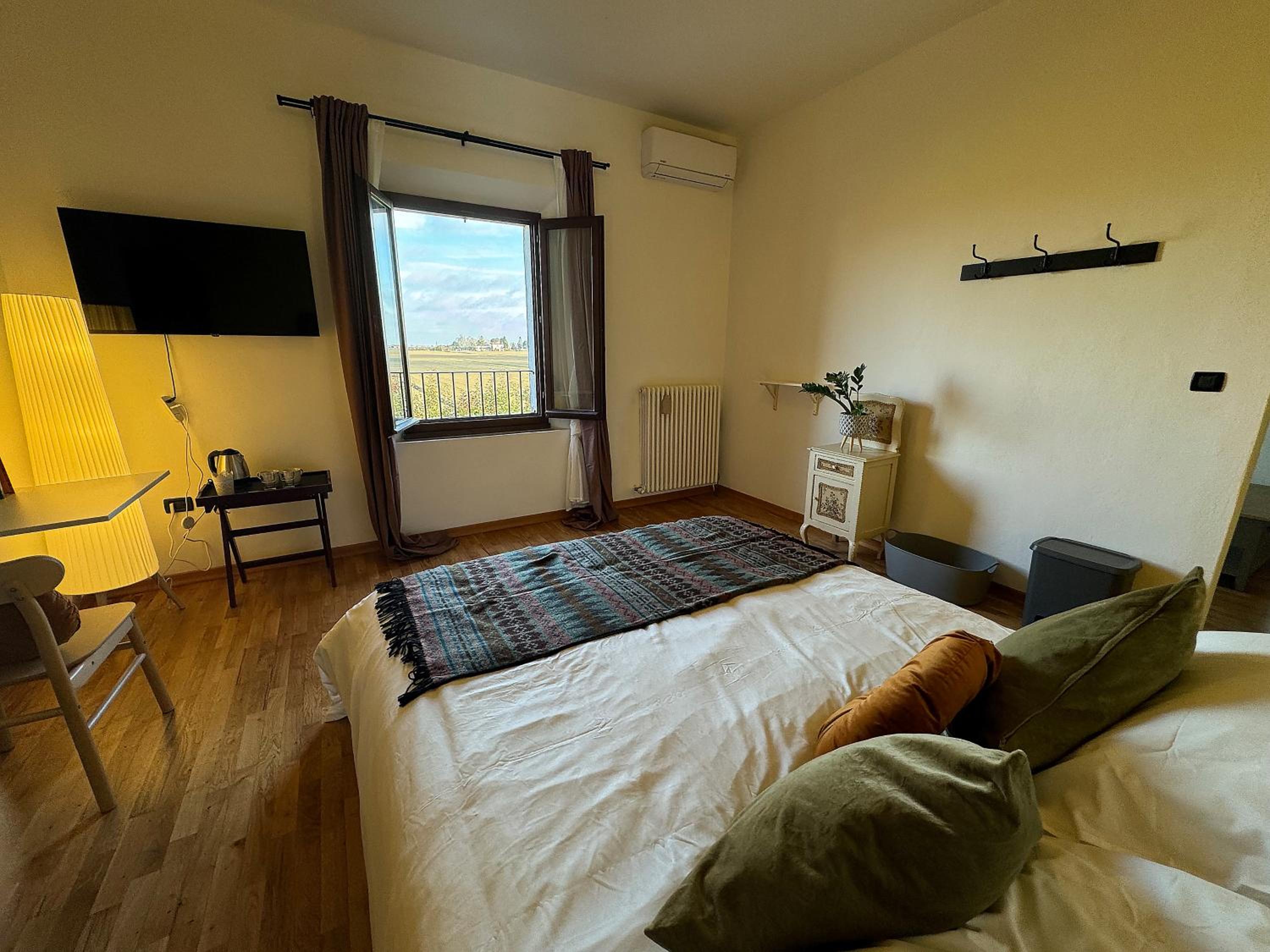 Double Room with Garden View - Photo 6
