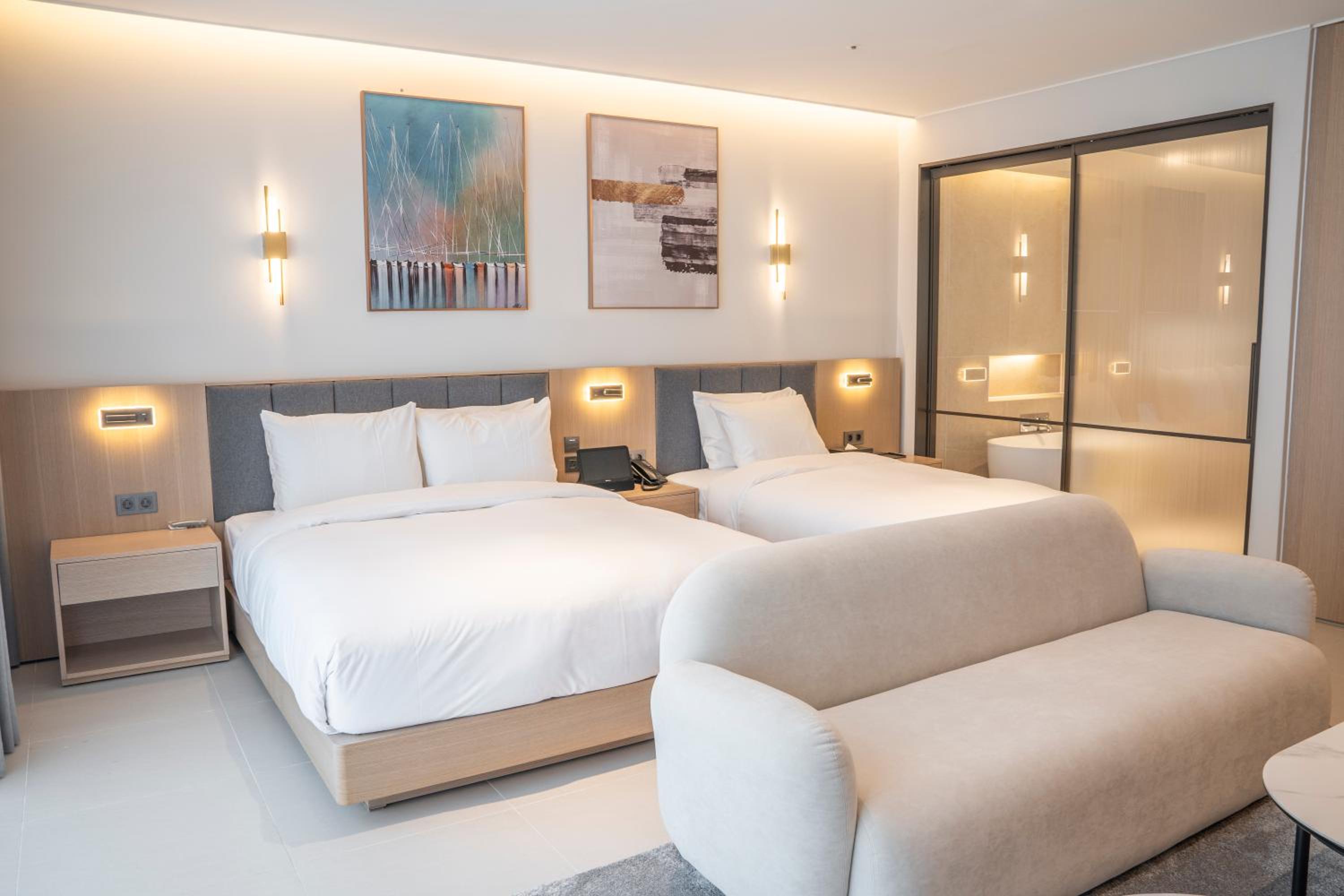 Standard Twin Room with Half-ocean View - Free Breakfast for 1 person - Photo 2