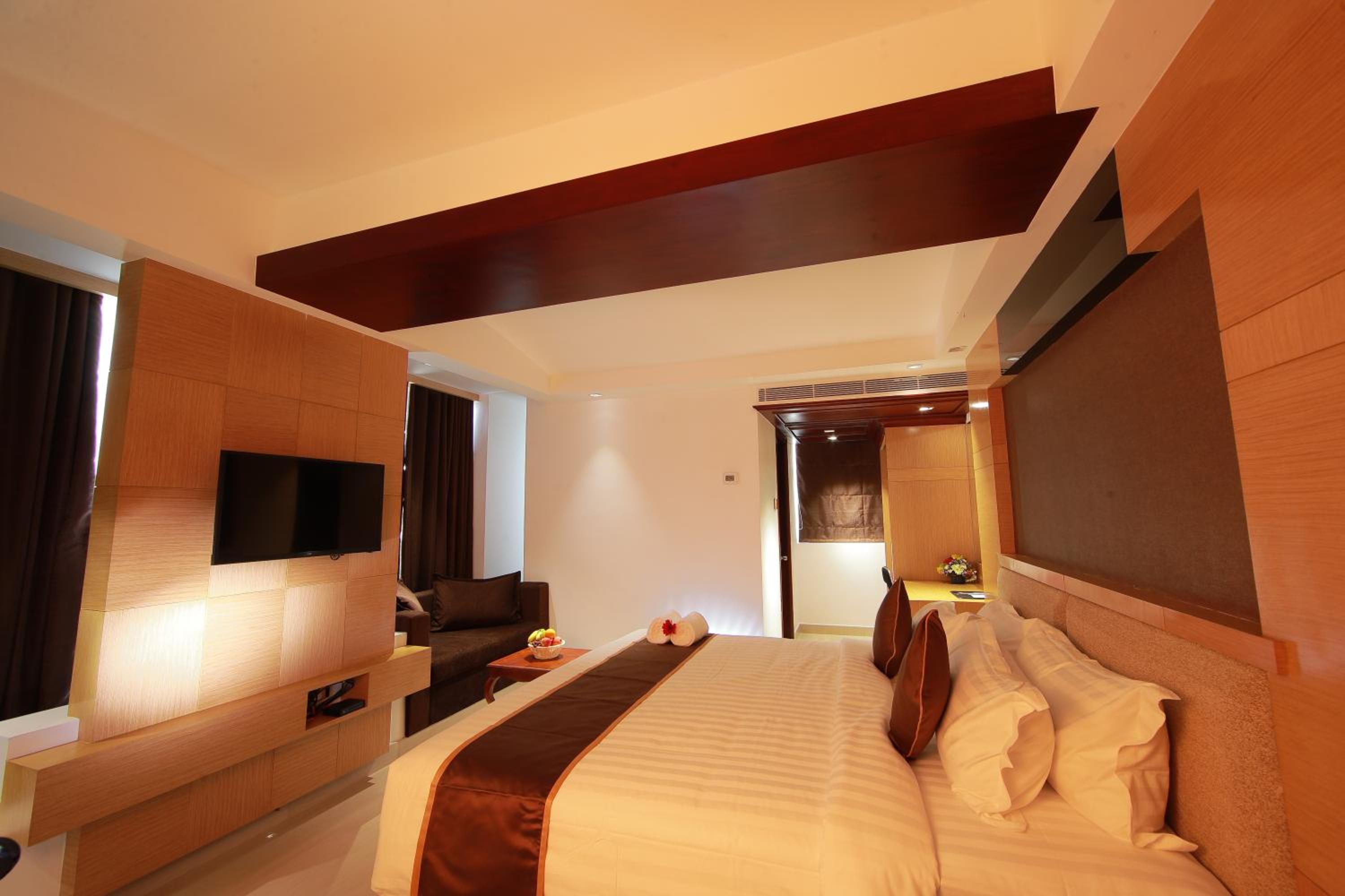 Large Double or Twin Room