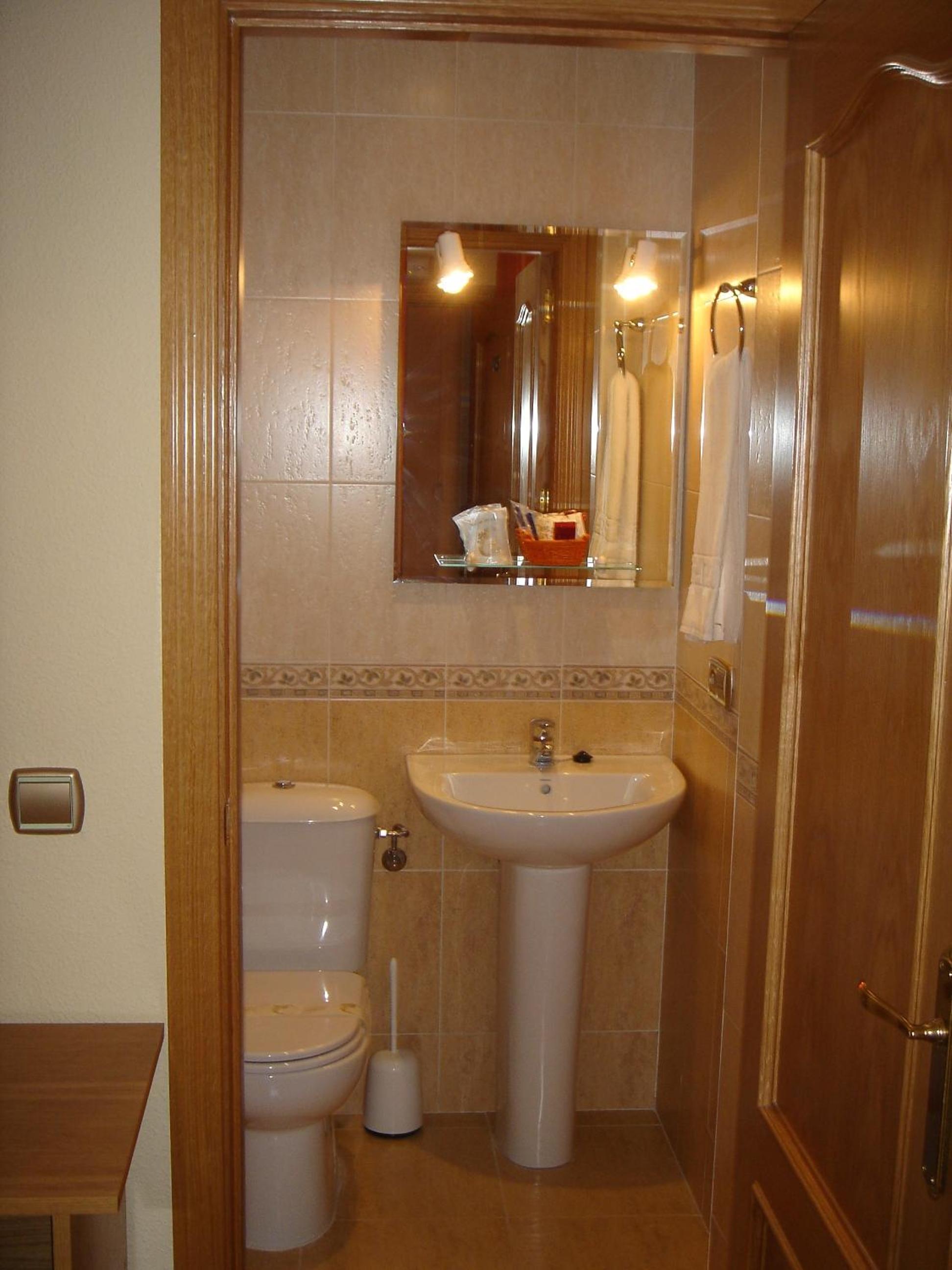 Single Room photo 3