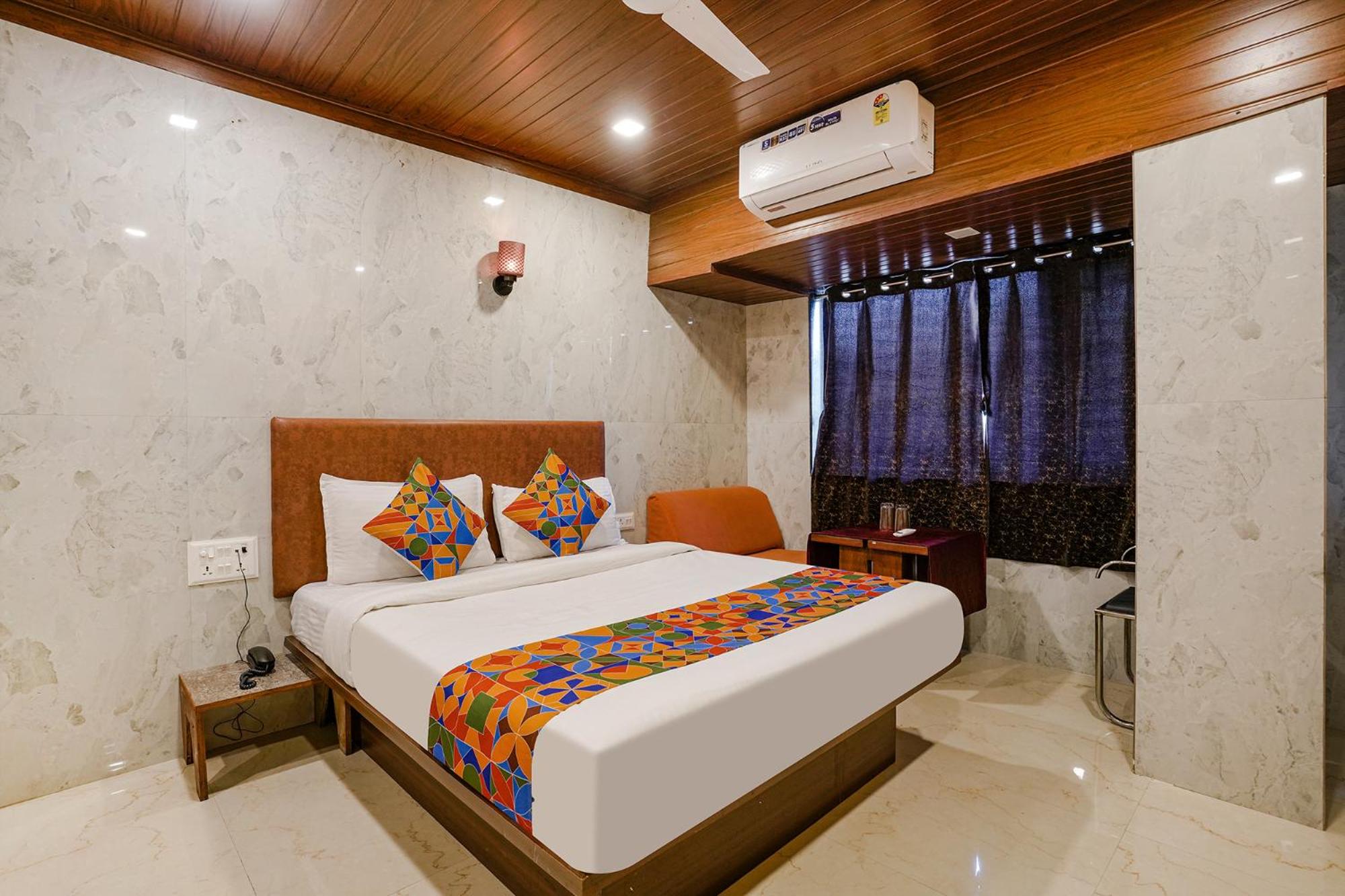 Deluxe Room photo 1