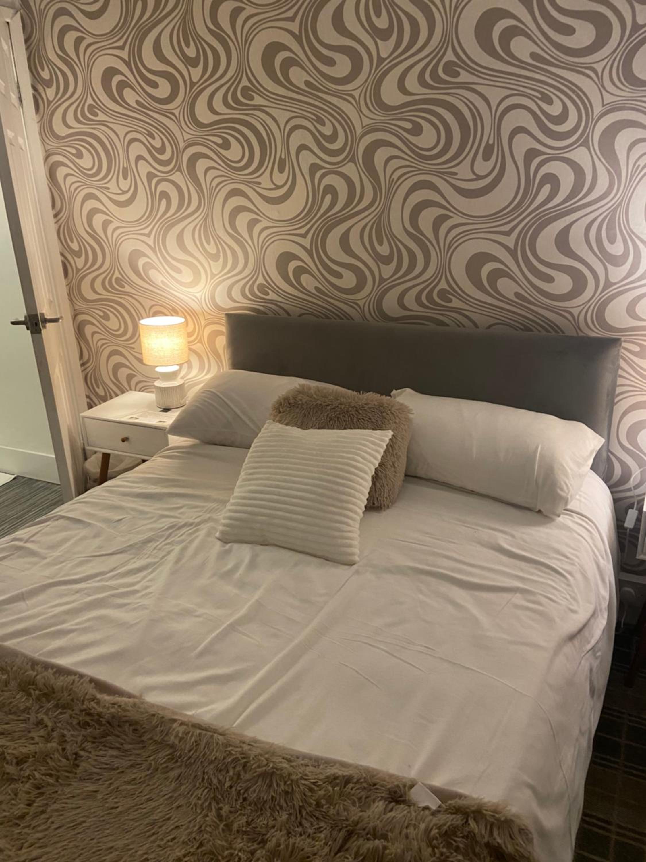 Double or Twin Room with Shower photo 2