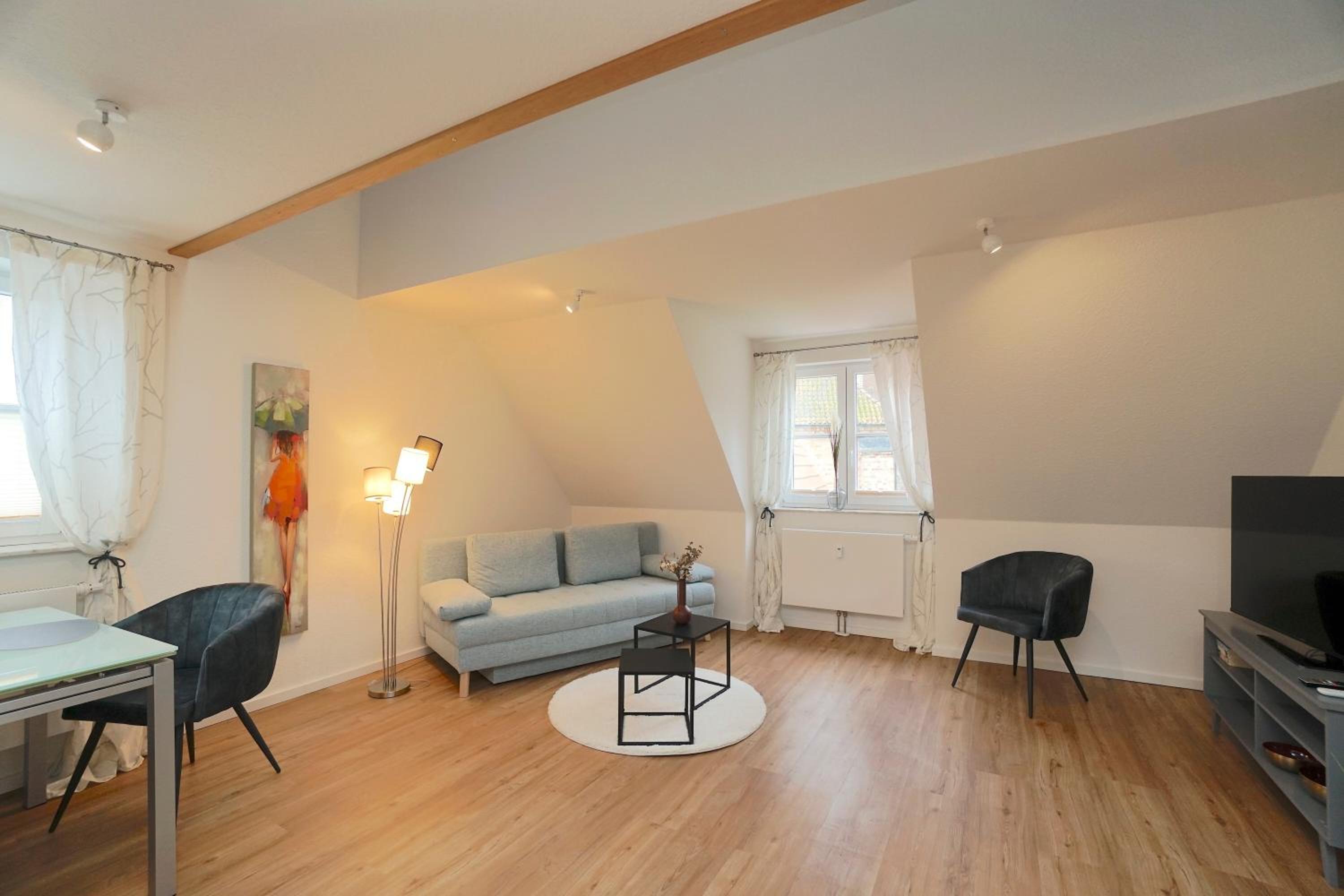 Apartment with Terrace photo 2