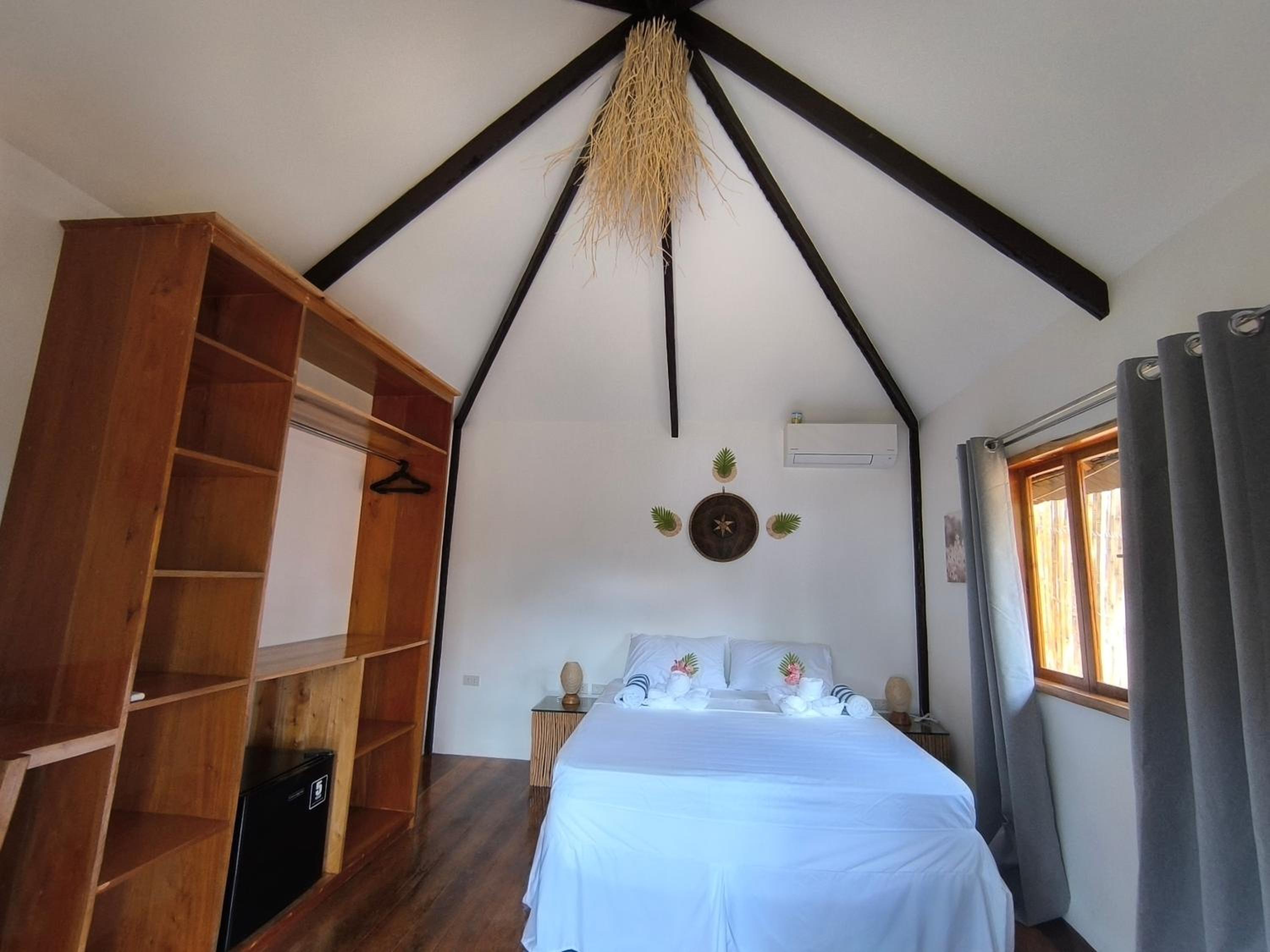 Deluxe Bungalow with Sea View