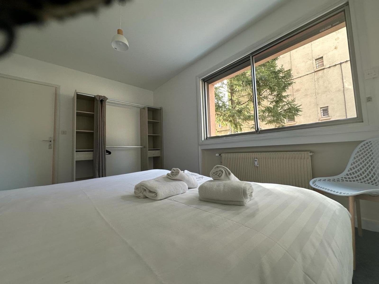 Three-Bedroom Apartment - Photo 1