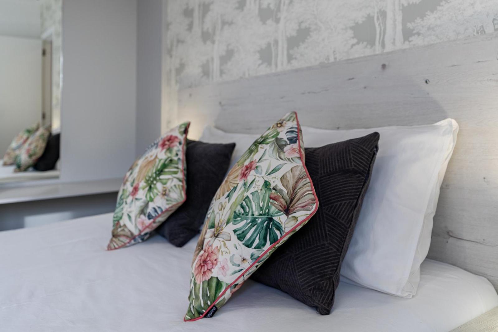 Double Room - Photo 2