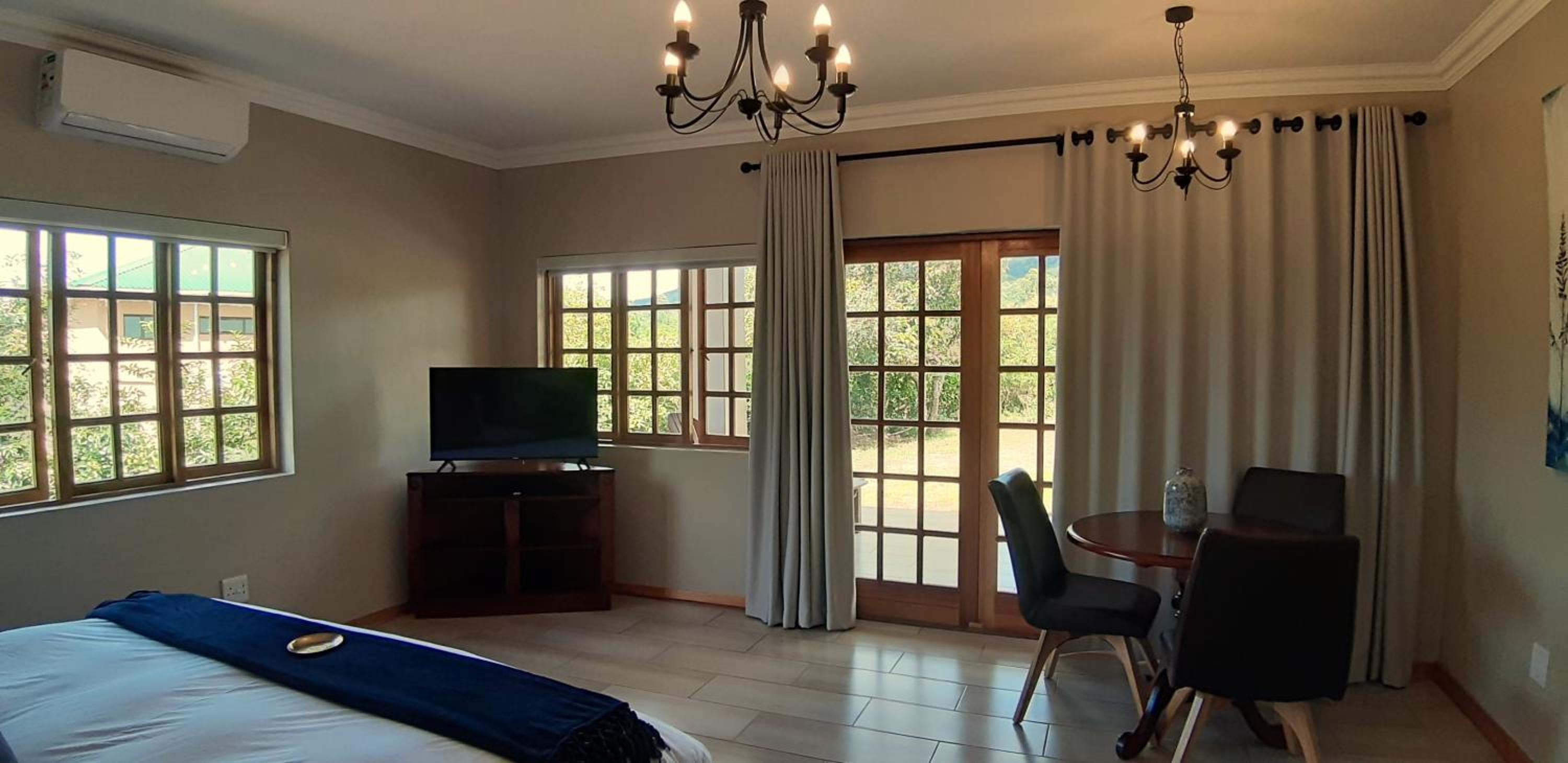 Deluxe Double Room photo 3