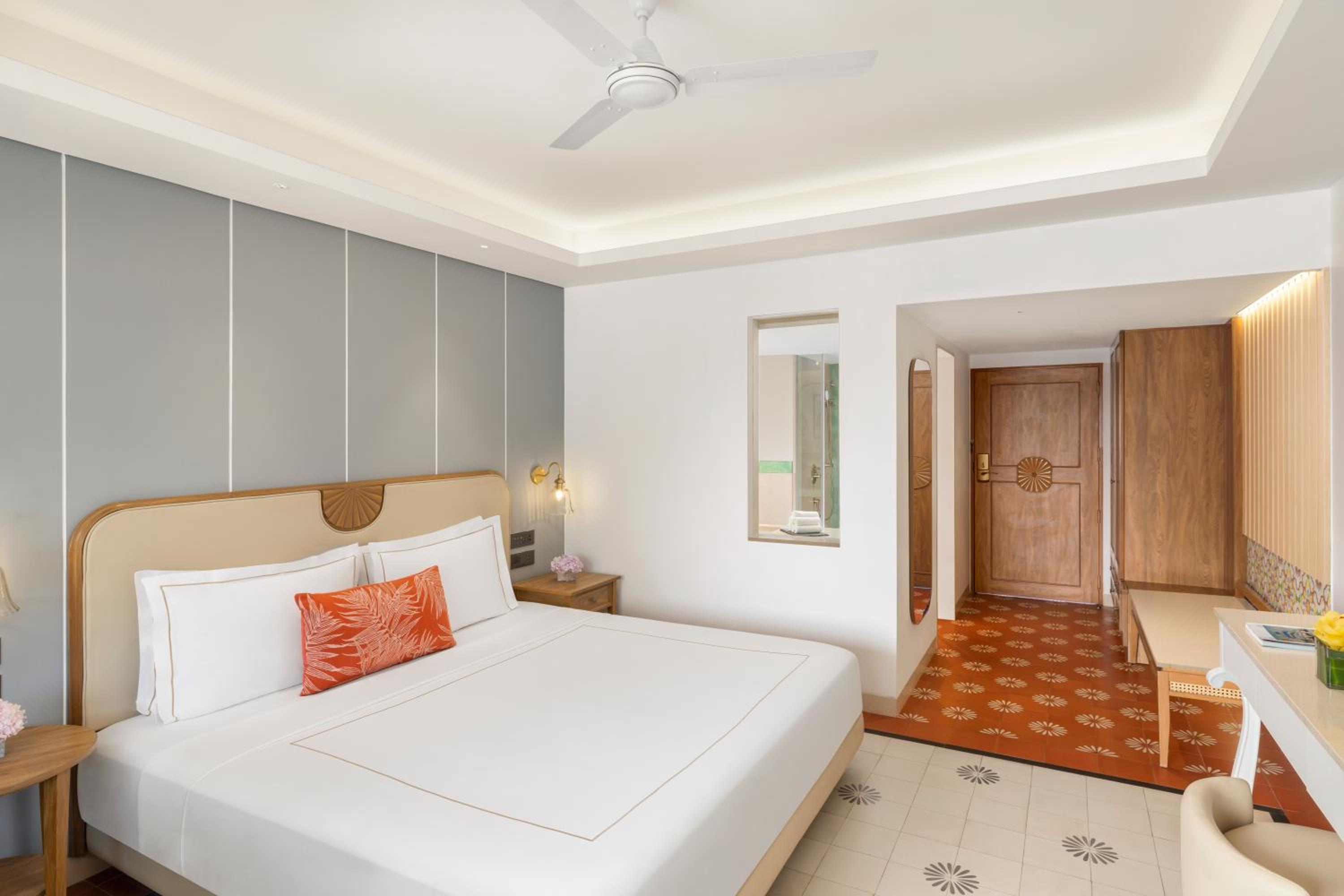 Premium Room Sea View King Bed - - 15% Discount on Food and Soft Beverages
