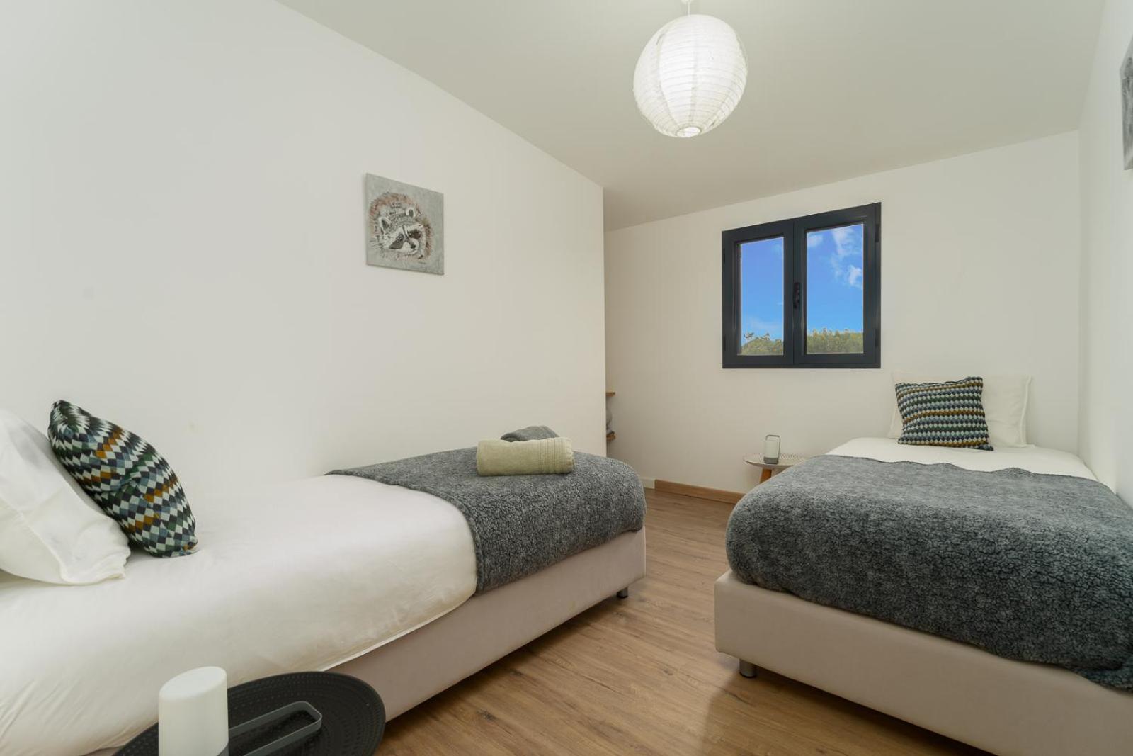 Two-Bedroom House - Photo 5