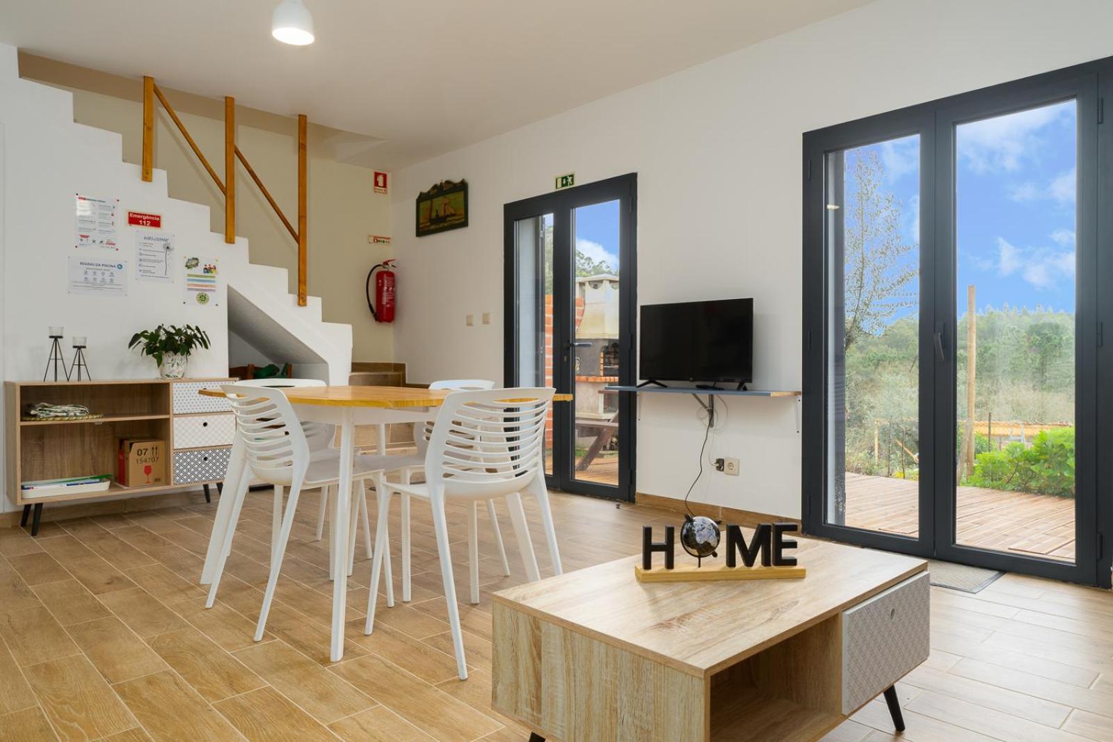 Two-Bedroom House - Photo 7