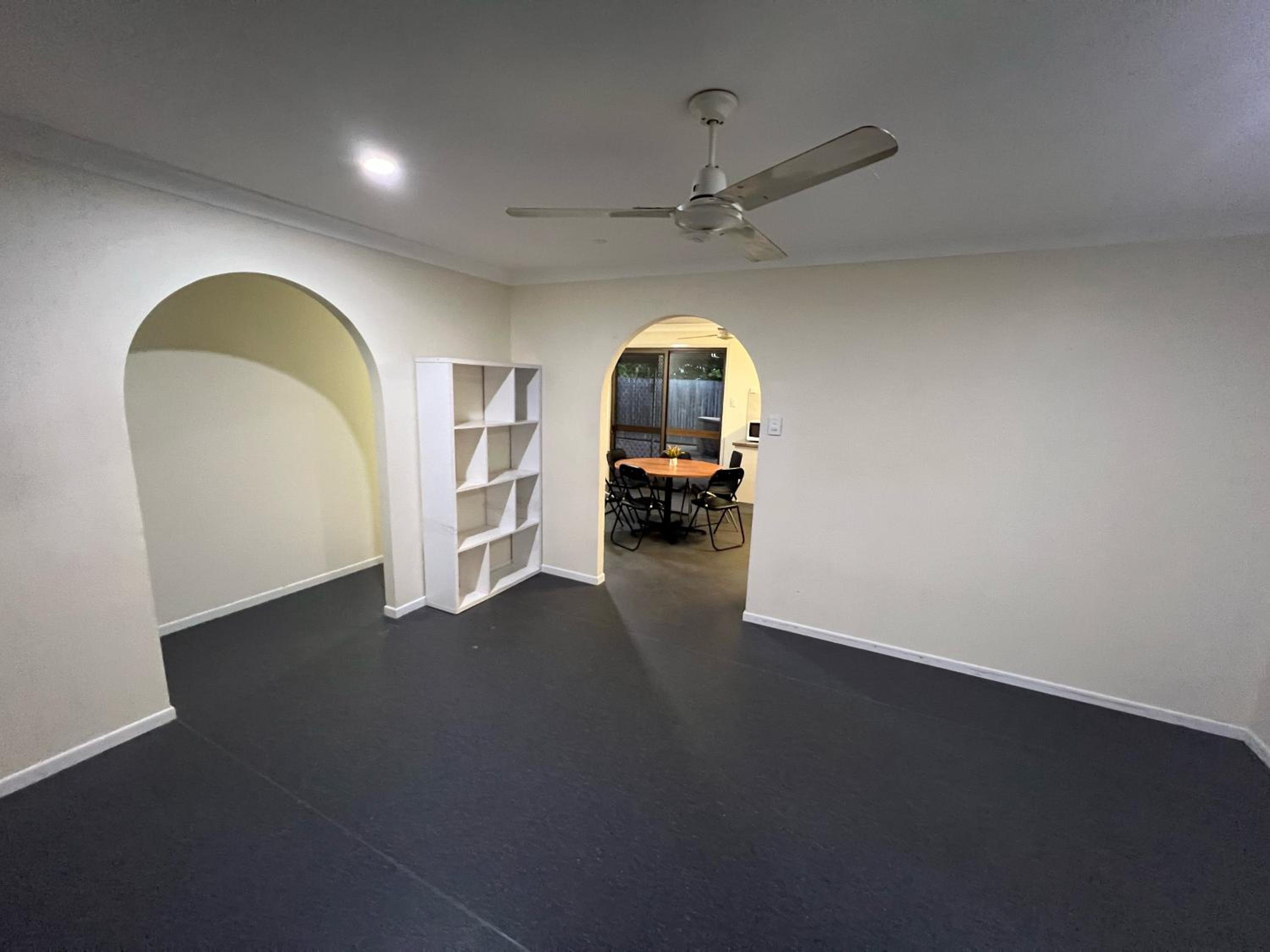 Single Room photo 2