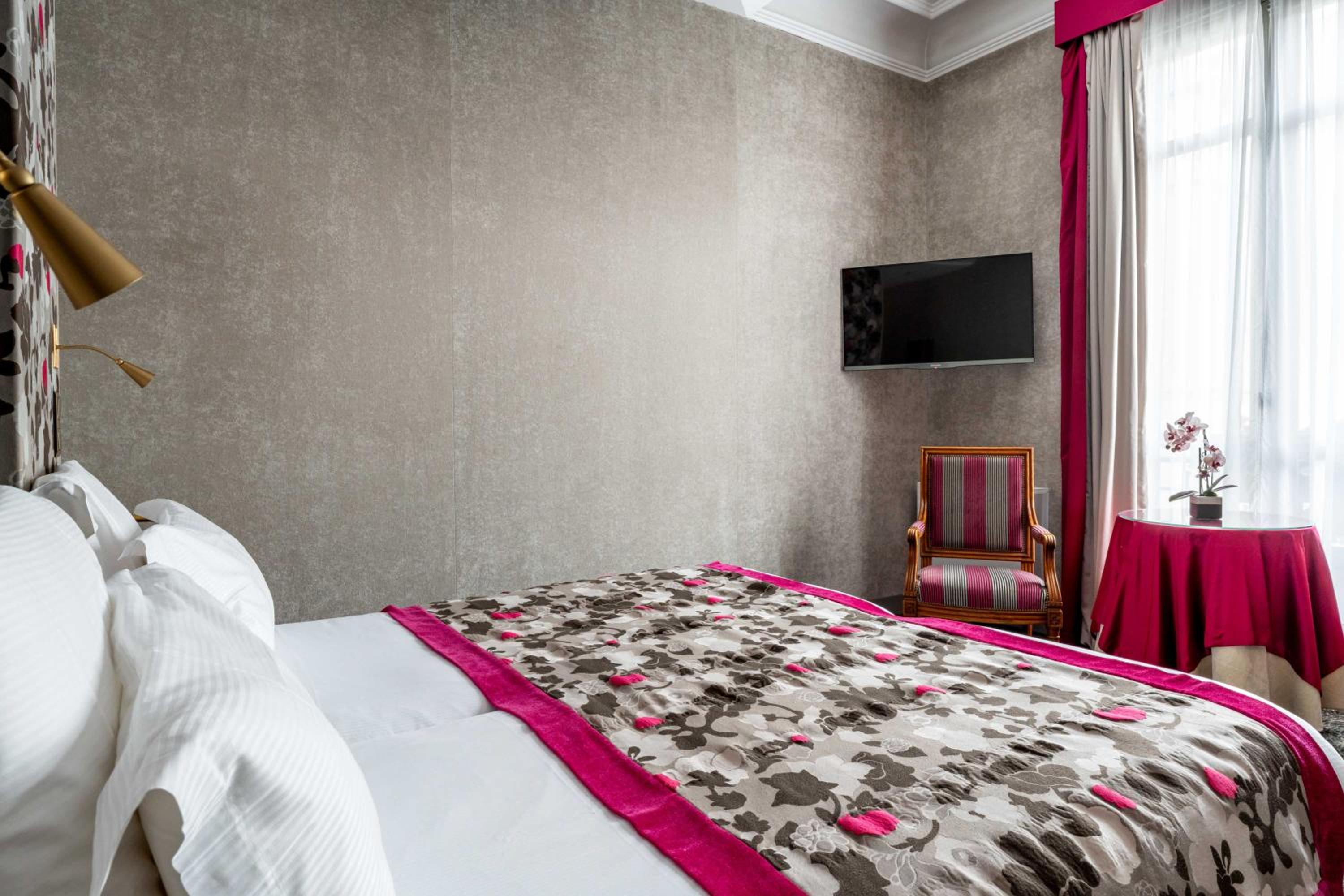 Superior Twin Room photo 3