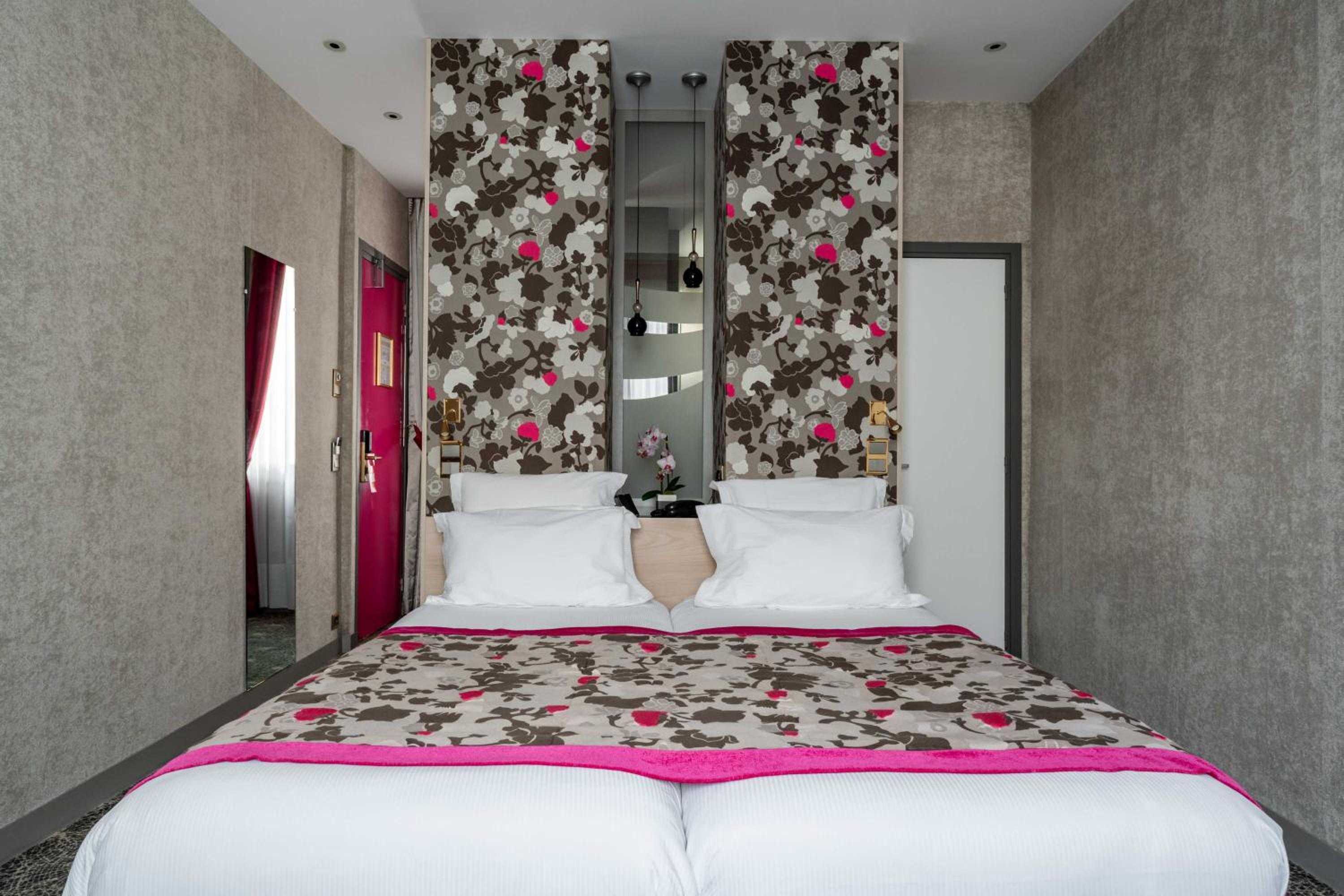 Superior Twin Room photo 3