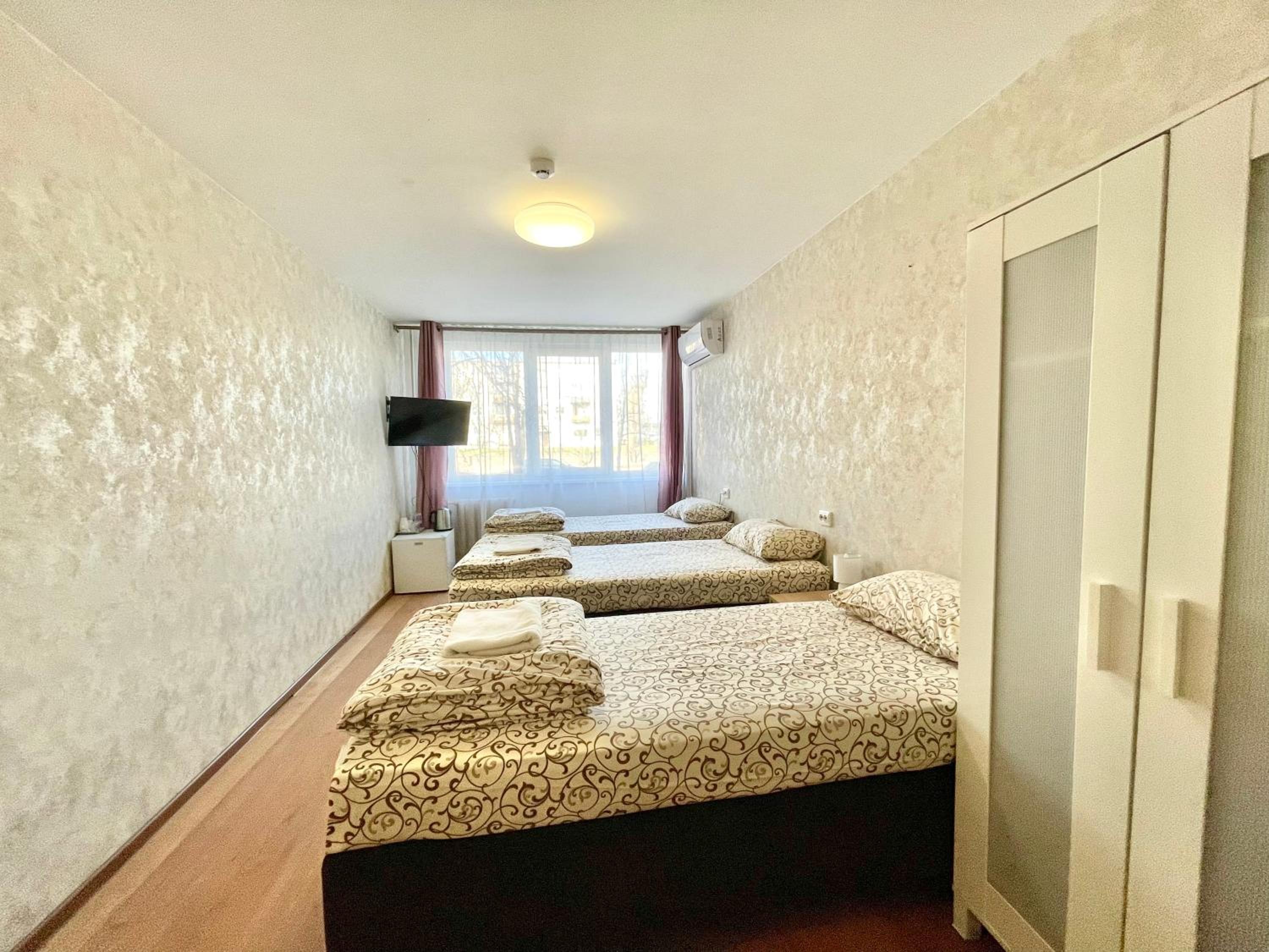 Comfort Triple Room photo 3