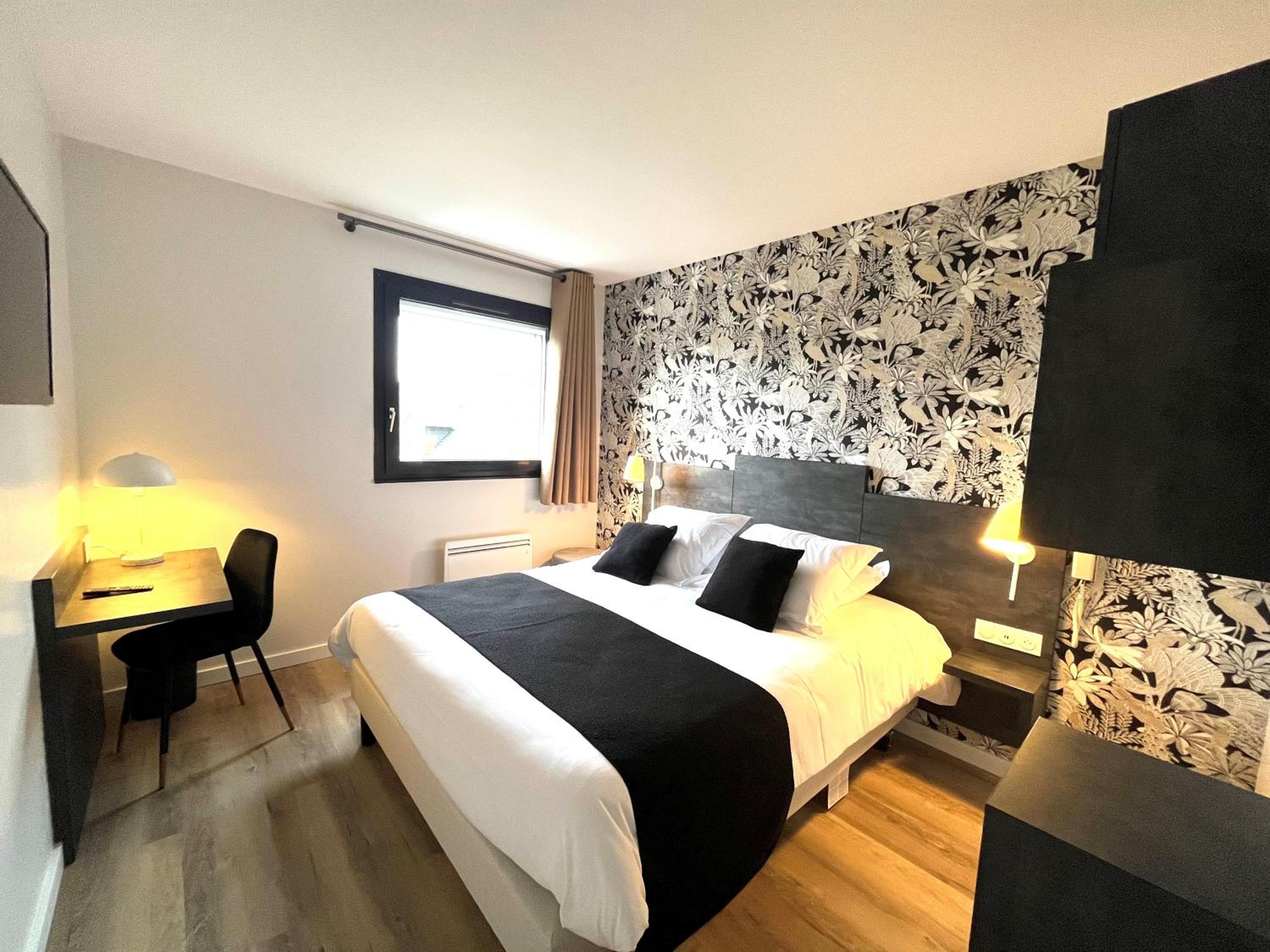 Double Room with Street View photo 3