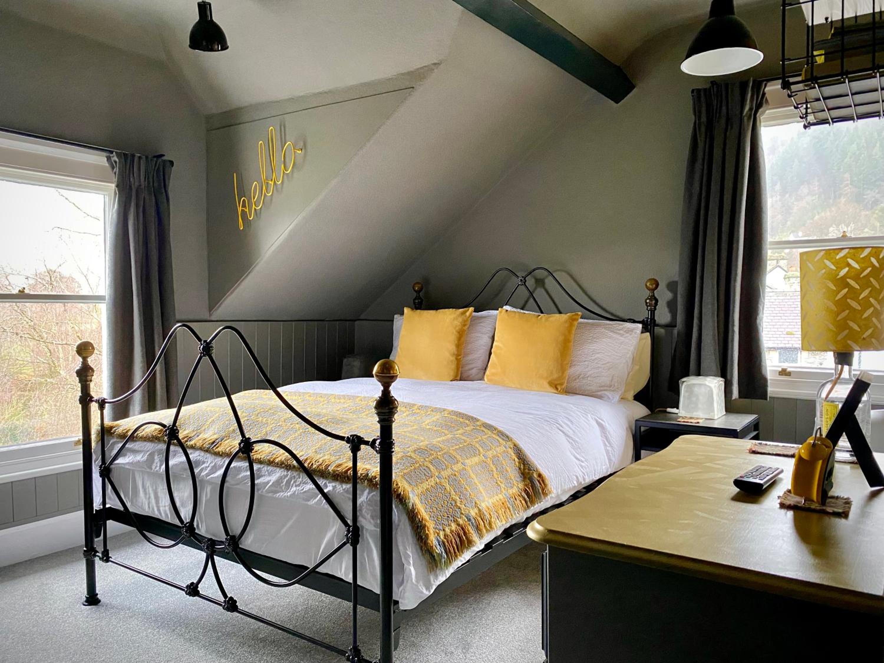 Double Room with Private External Bathroom