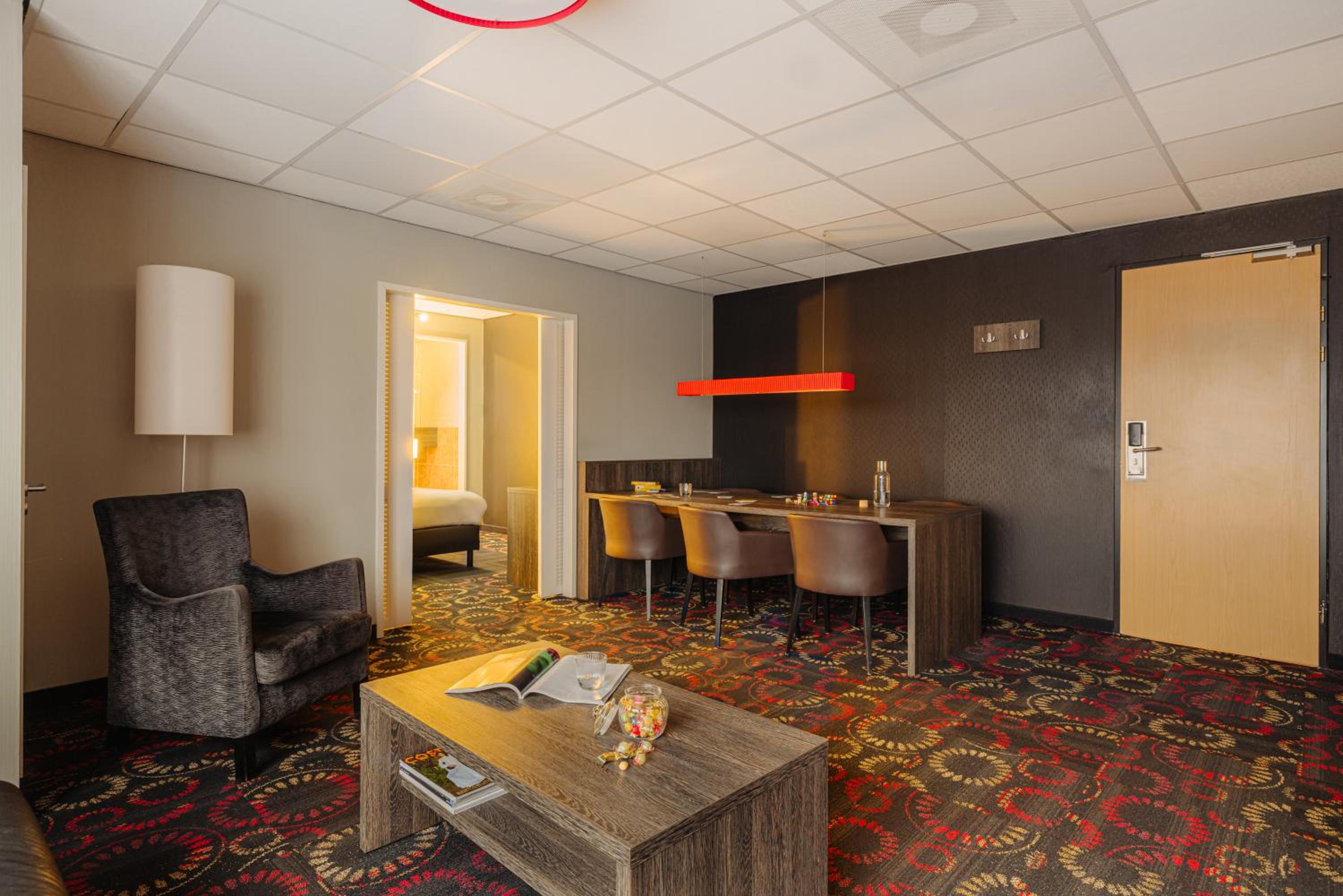 Suite 1 Double Bed - Extra Bed possible