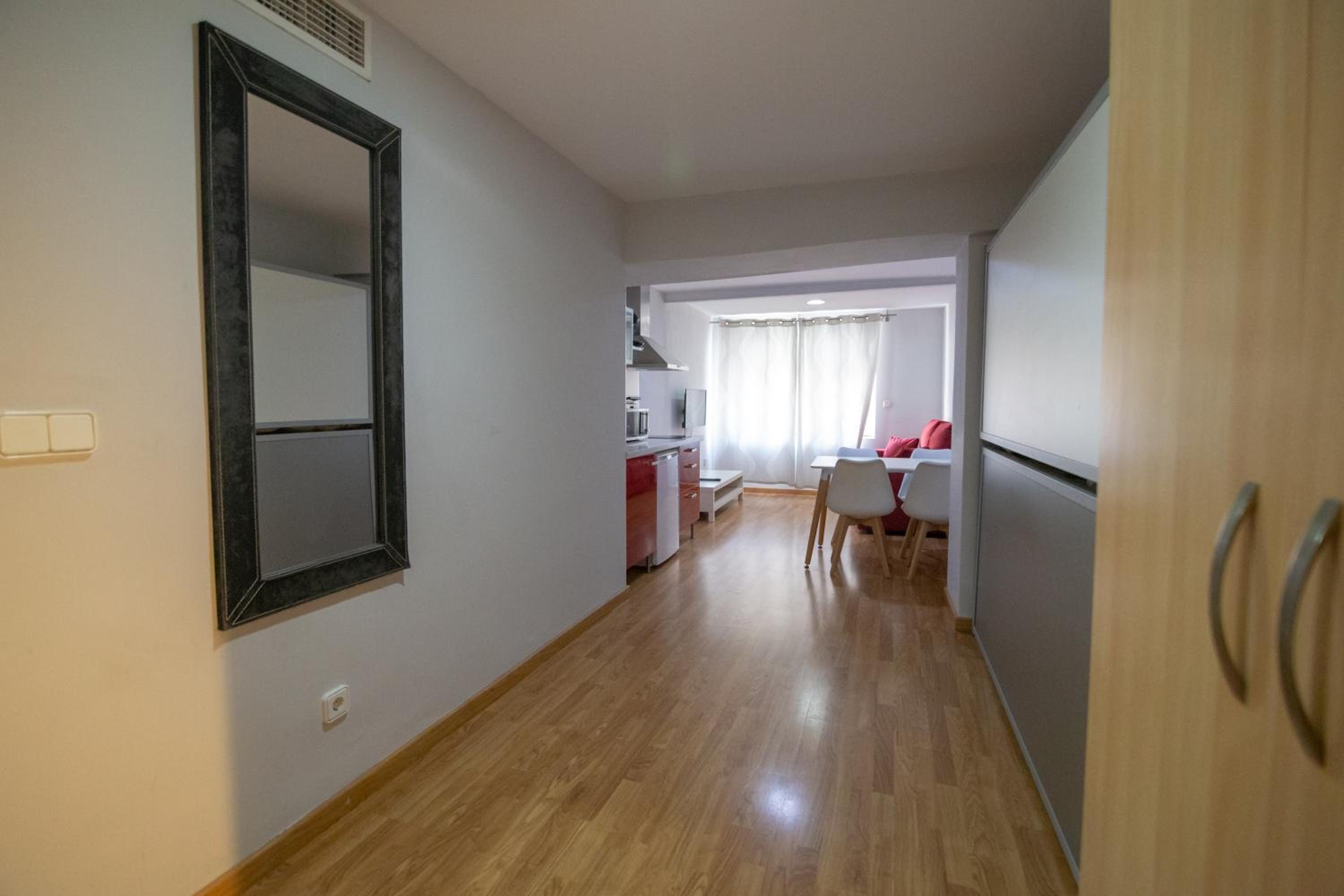 One-Bedroom Apartment (2 Adults) - Photo 2