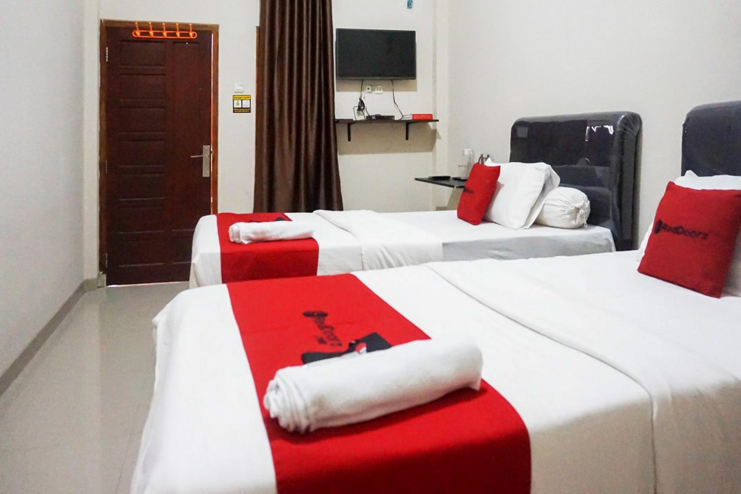 Standard Twin Room photo 3
