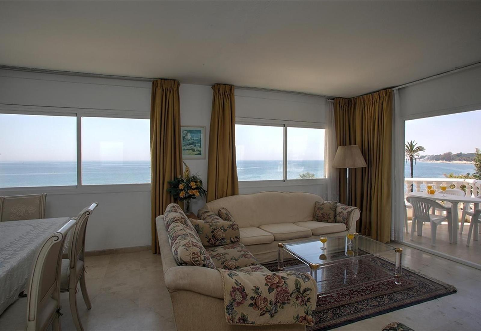 Apartamento Superior con Balcón