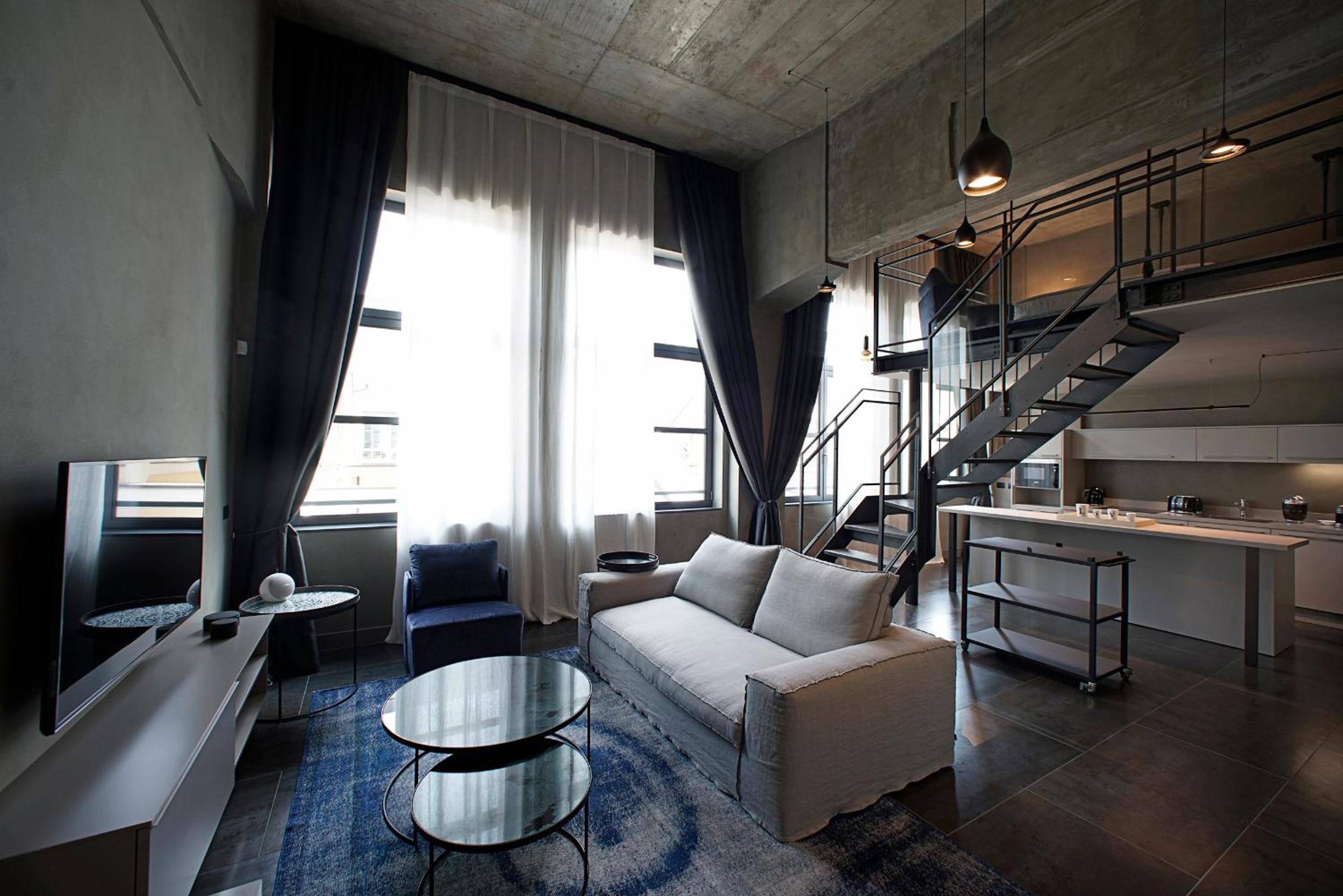 Deluxe Apartment - Photo 2