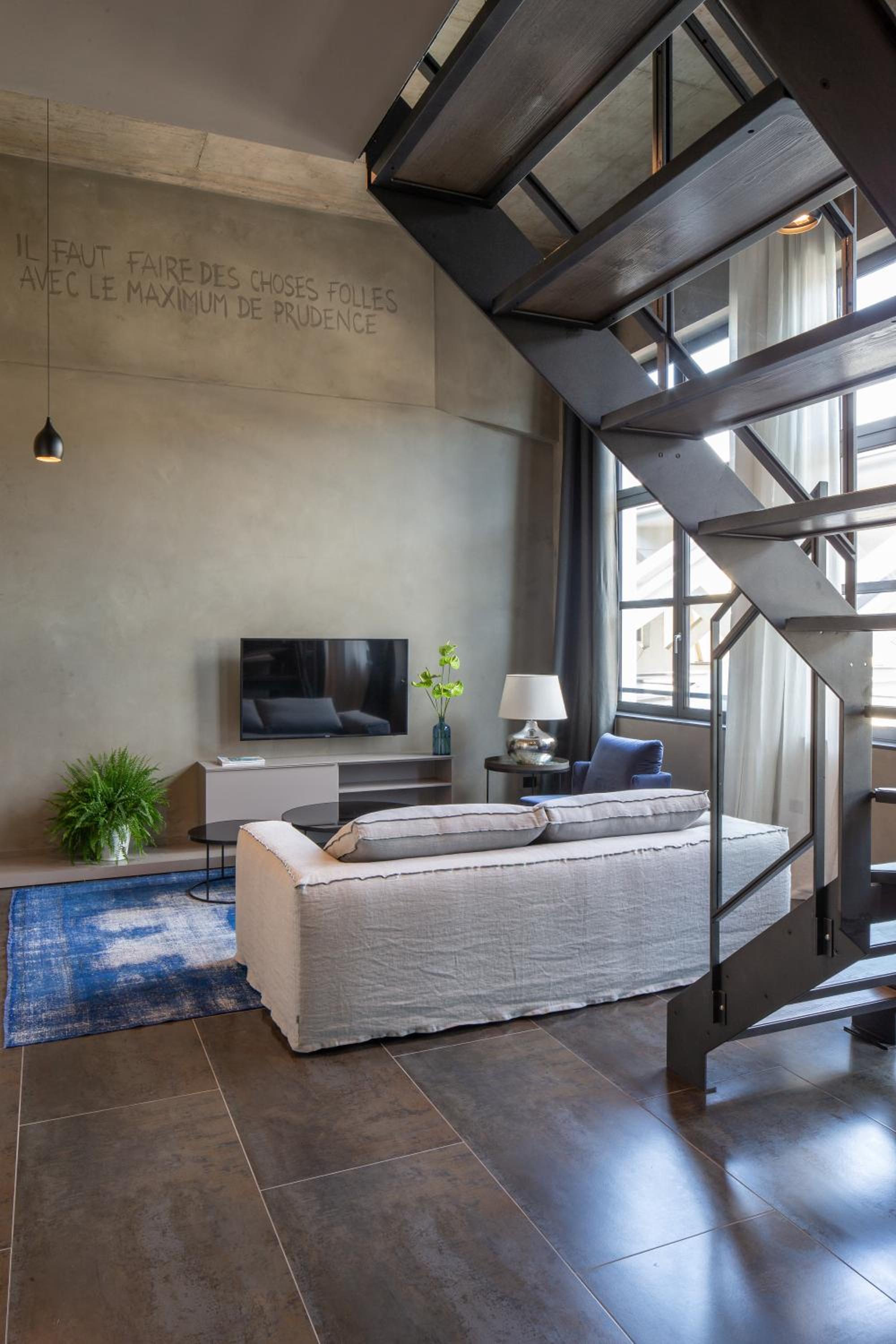 Deluxe Apartment - Photo 1