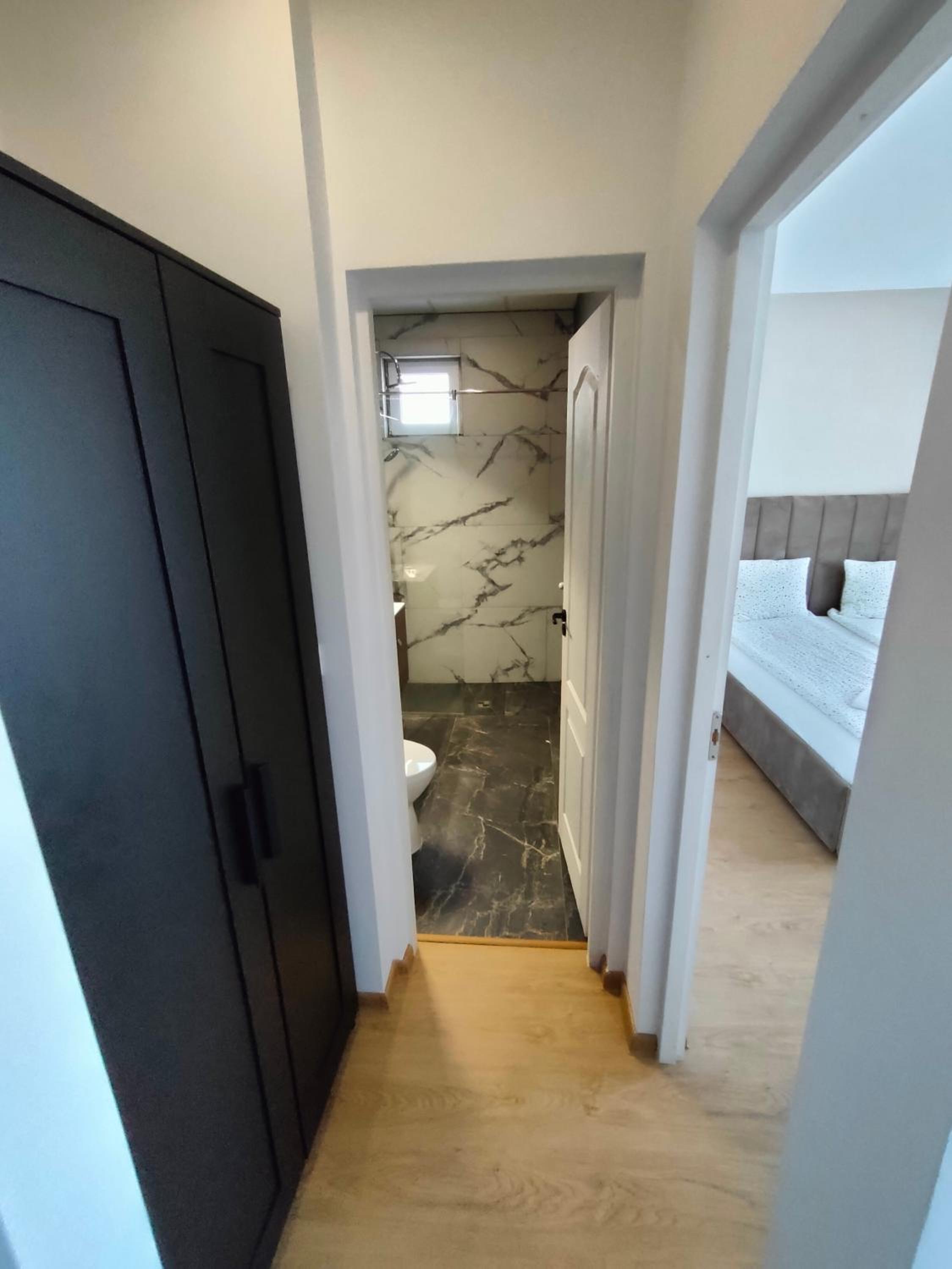 Two-Bedroom Apartment - Photo 22