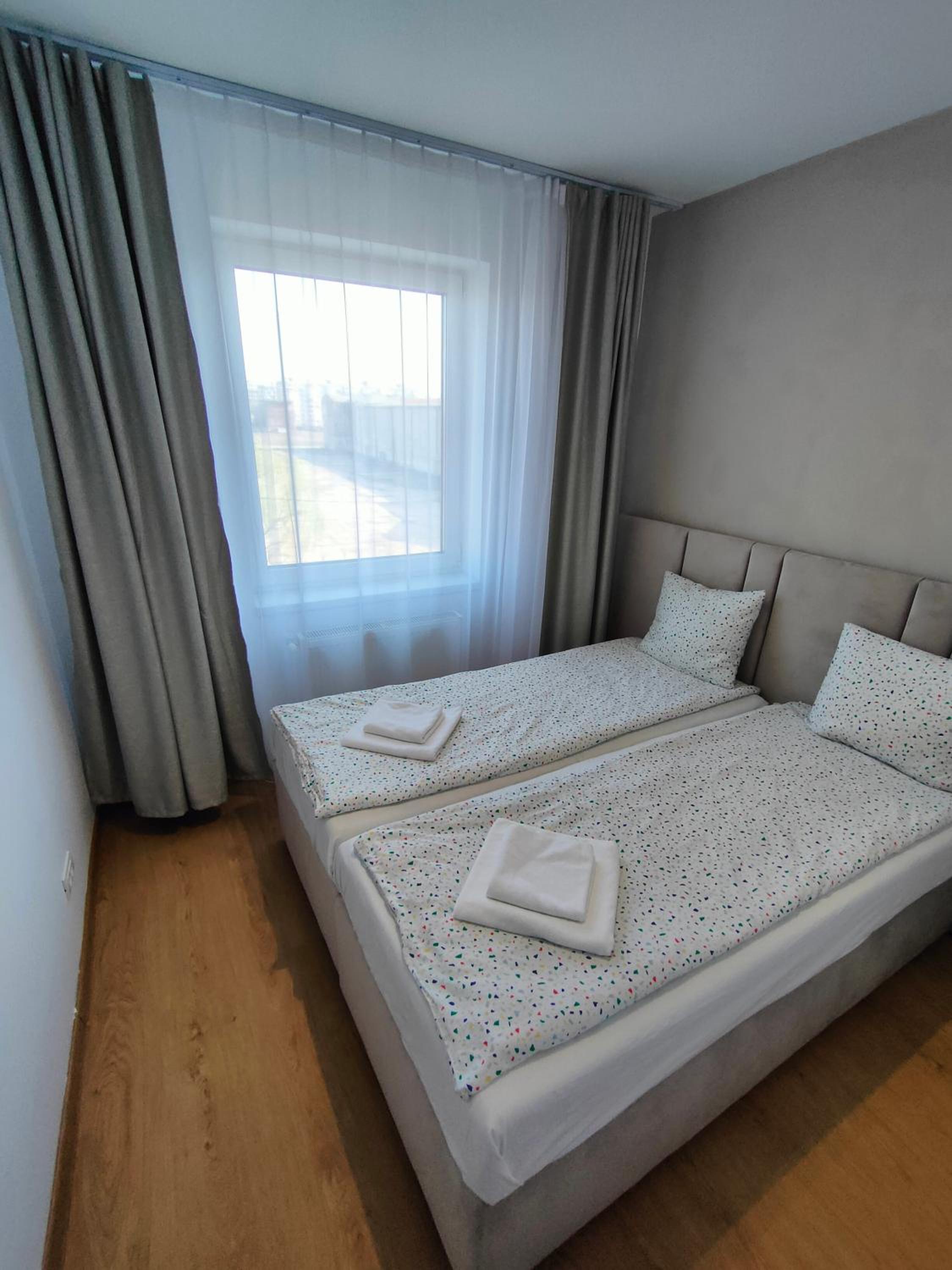 Two-Bedroom Apartment - Photo 3
