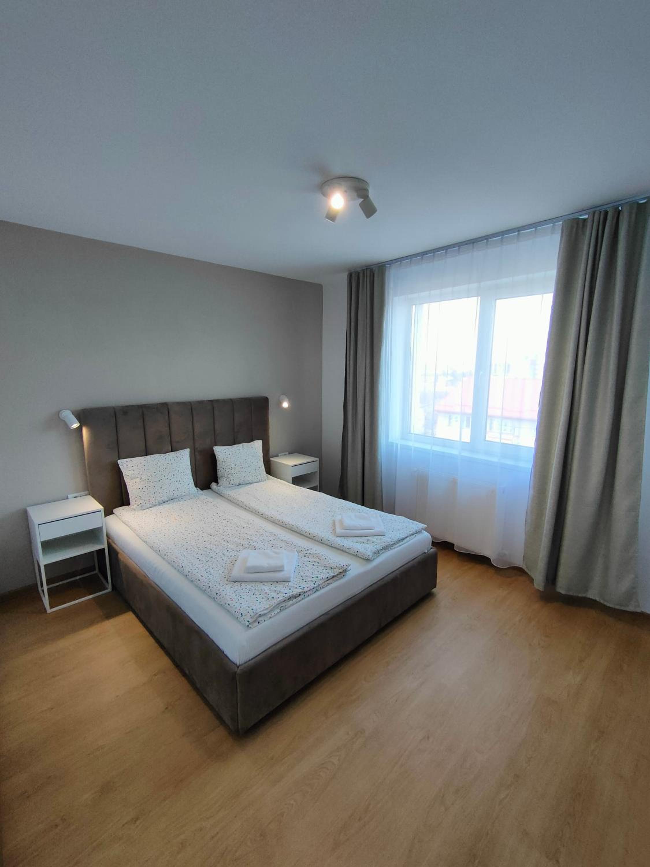 Two-Bedroom Apartment - Photo 6