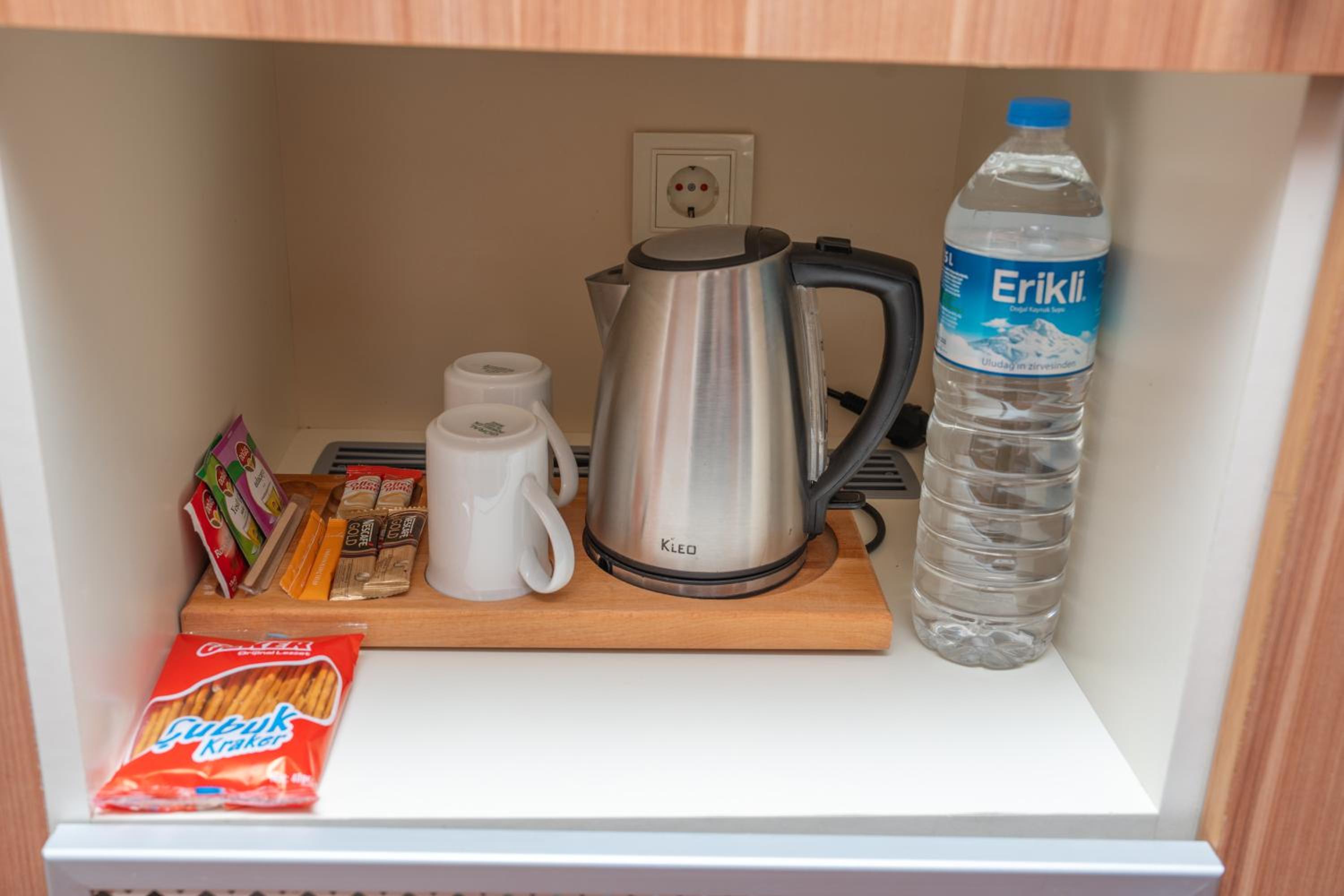 Standard Double or Twin Room - Photo 14