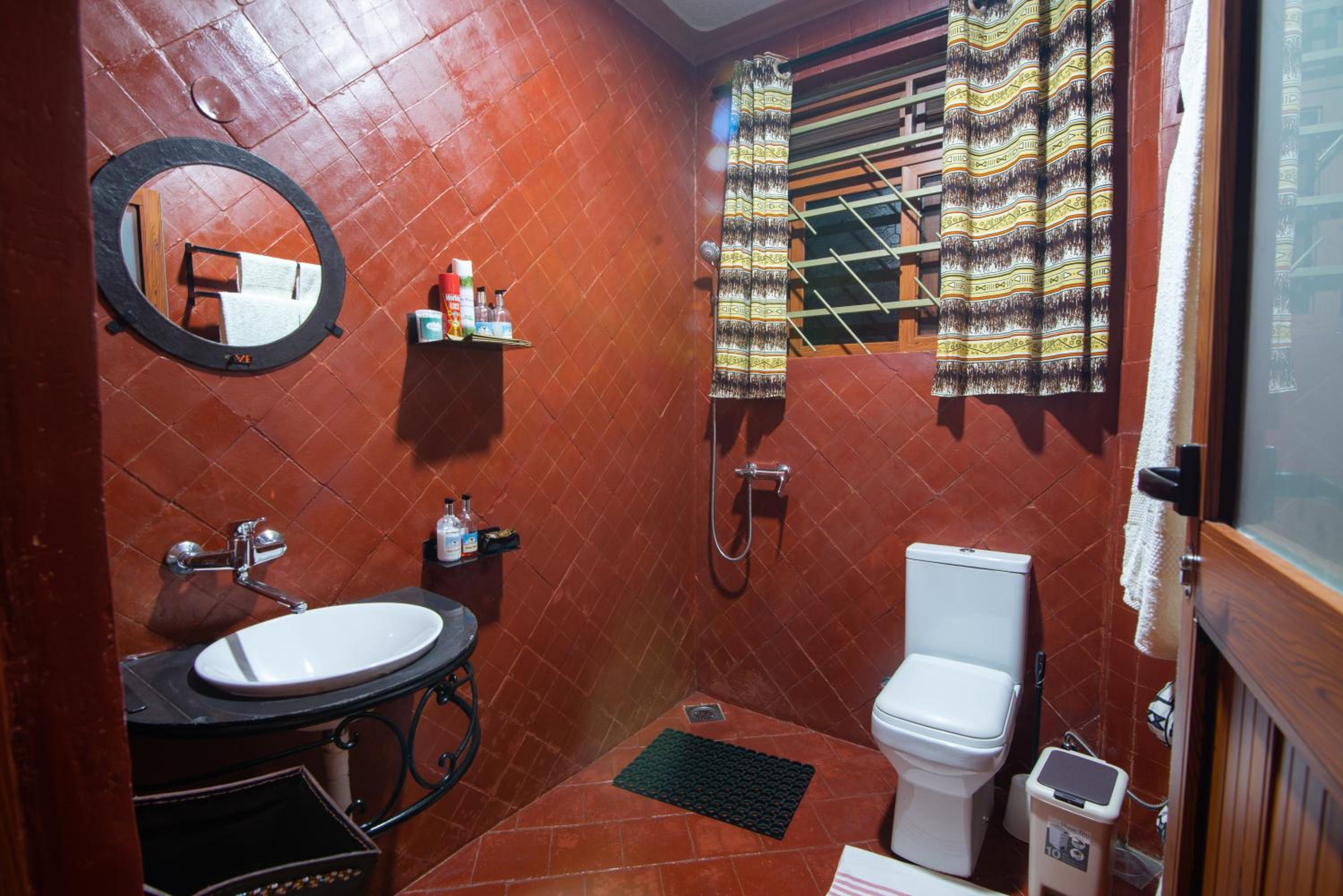 Deluxe Double Room with Balcony photo 3