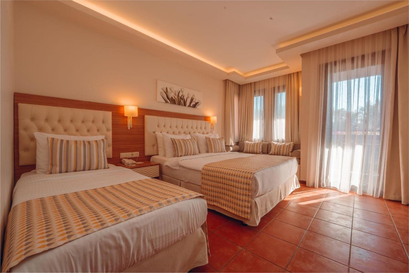 Triple Room - Photo 1