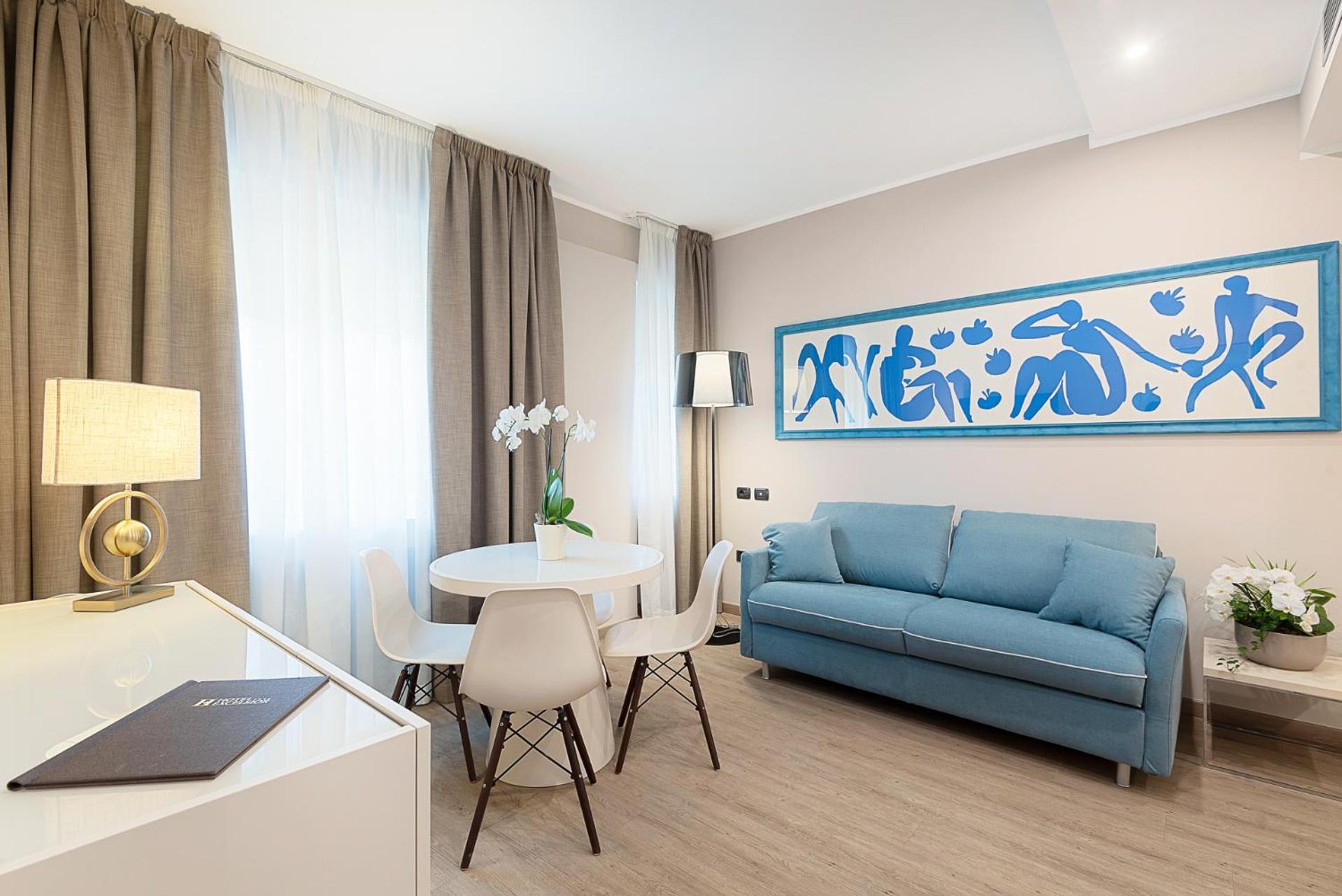 Suite - Photo 4