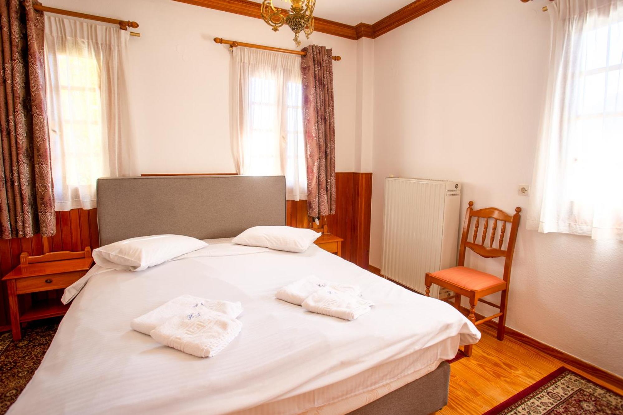 Suite con Camino e Vasca Idromassaggio (4 Adulti)