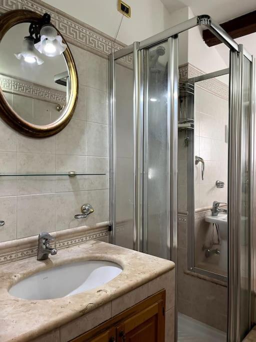 Two-Bedroom House photo 3