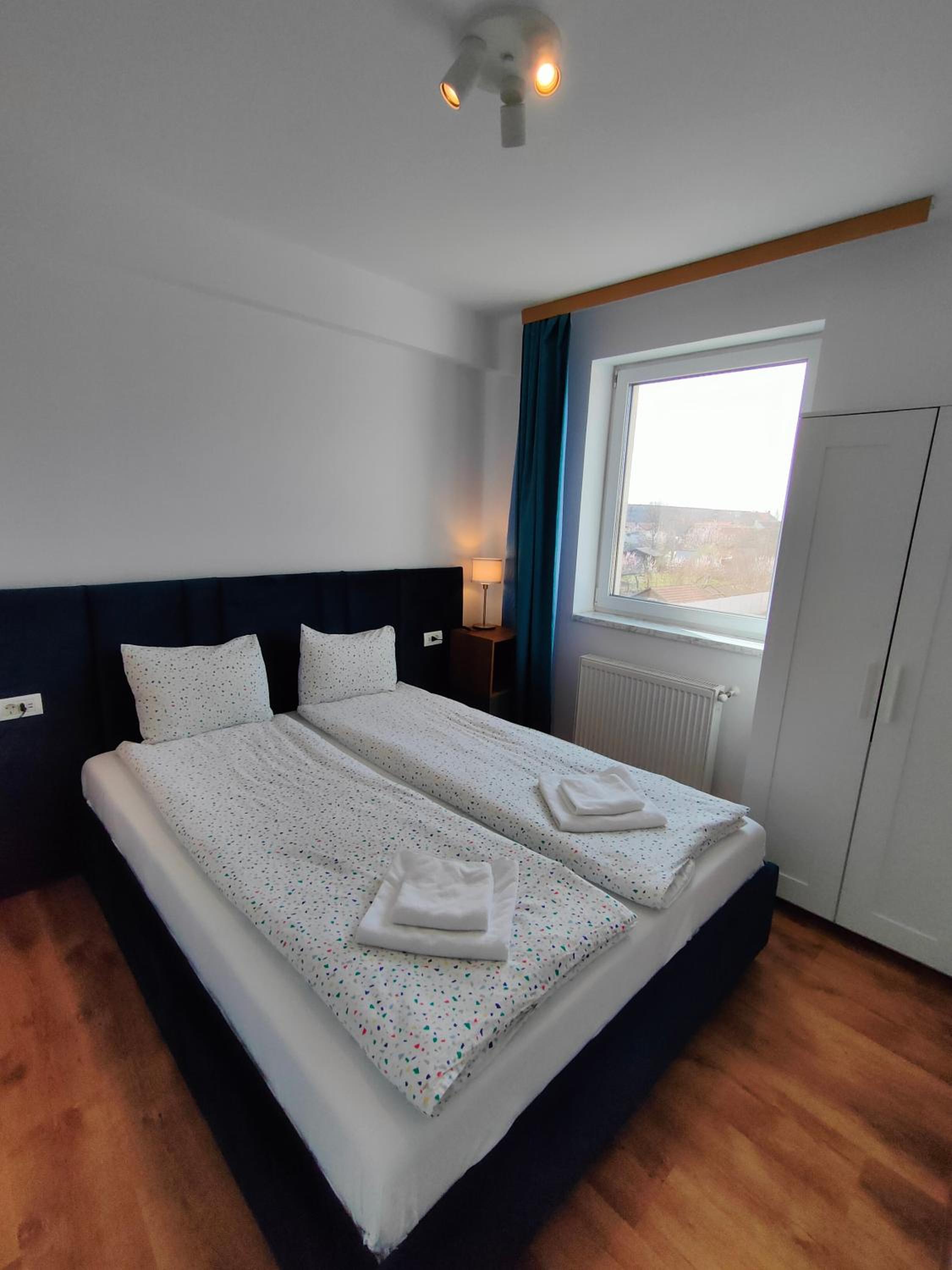 Studio Apartment - Photo 4