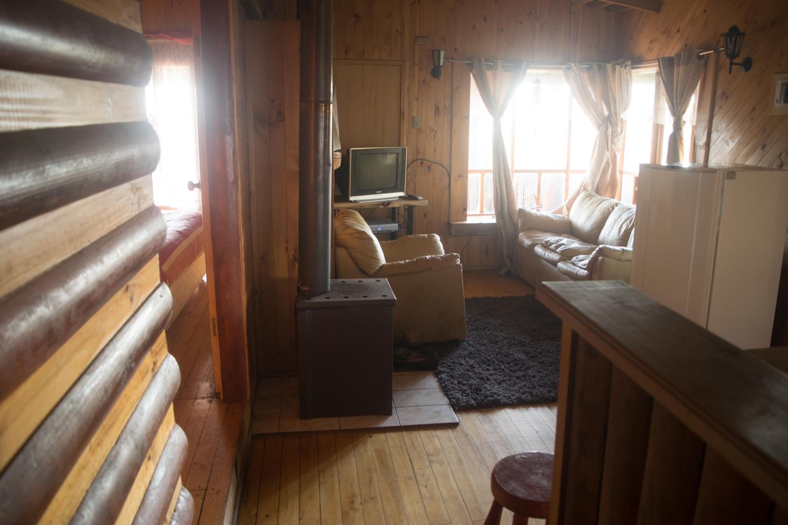 Three-Bedroom Bungalow (7 Adults) photo 1