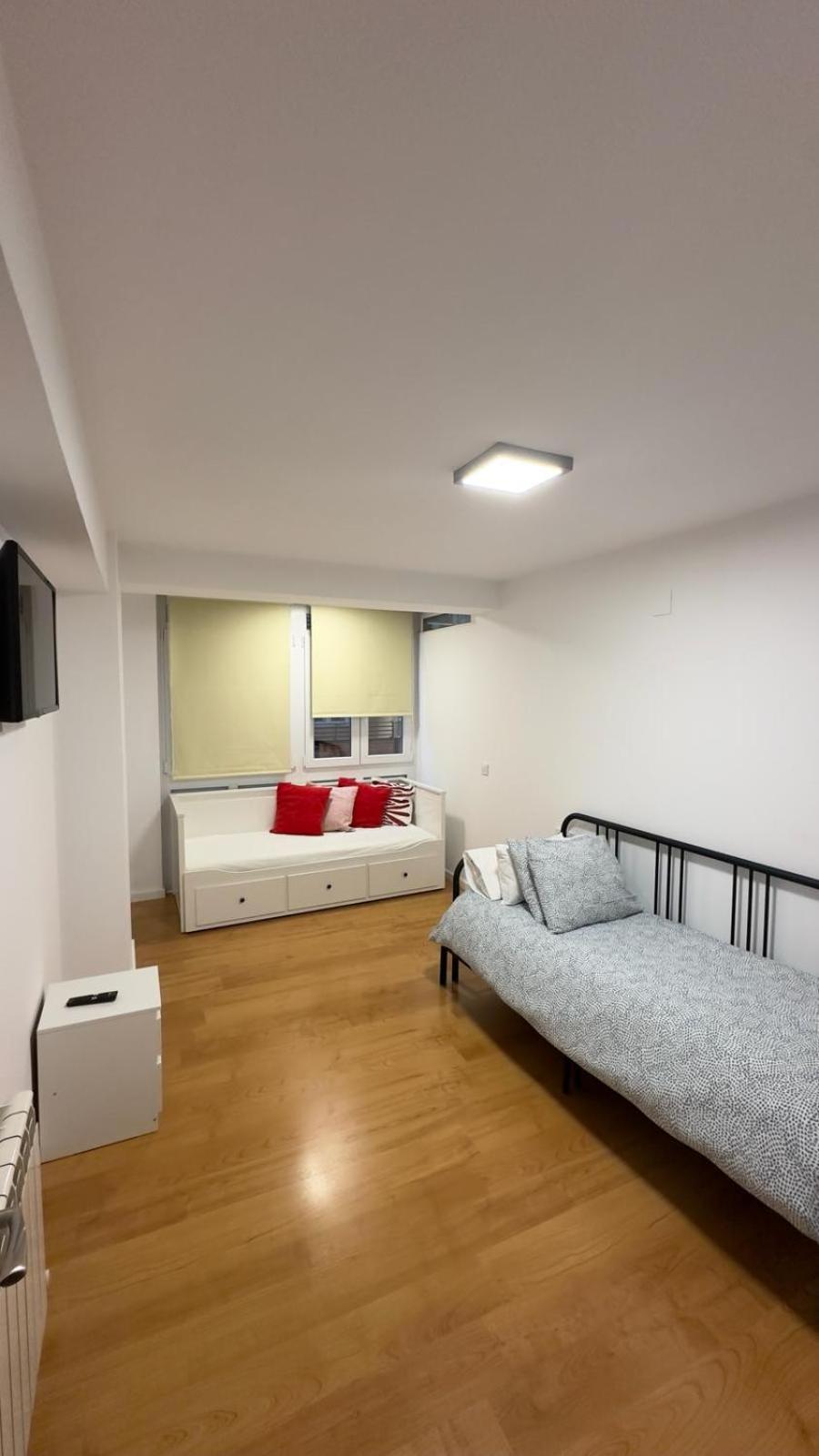 Three-Bedroom Apartment photo 3