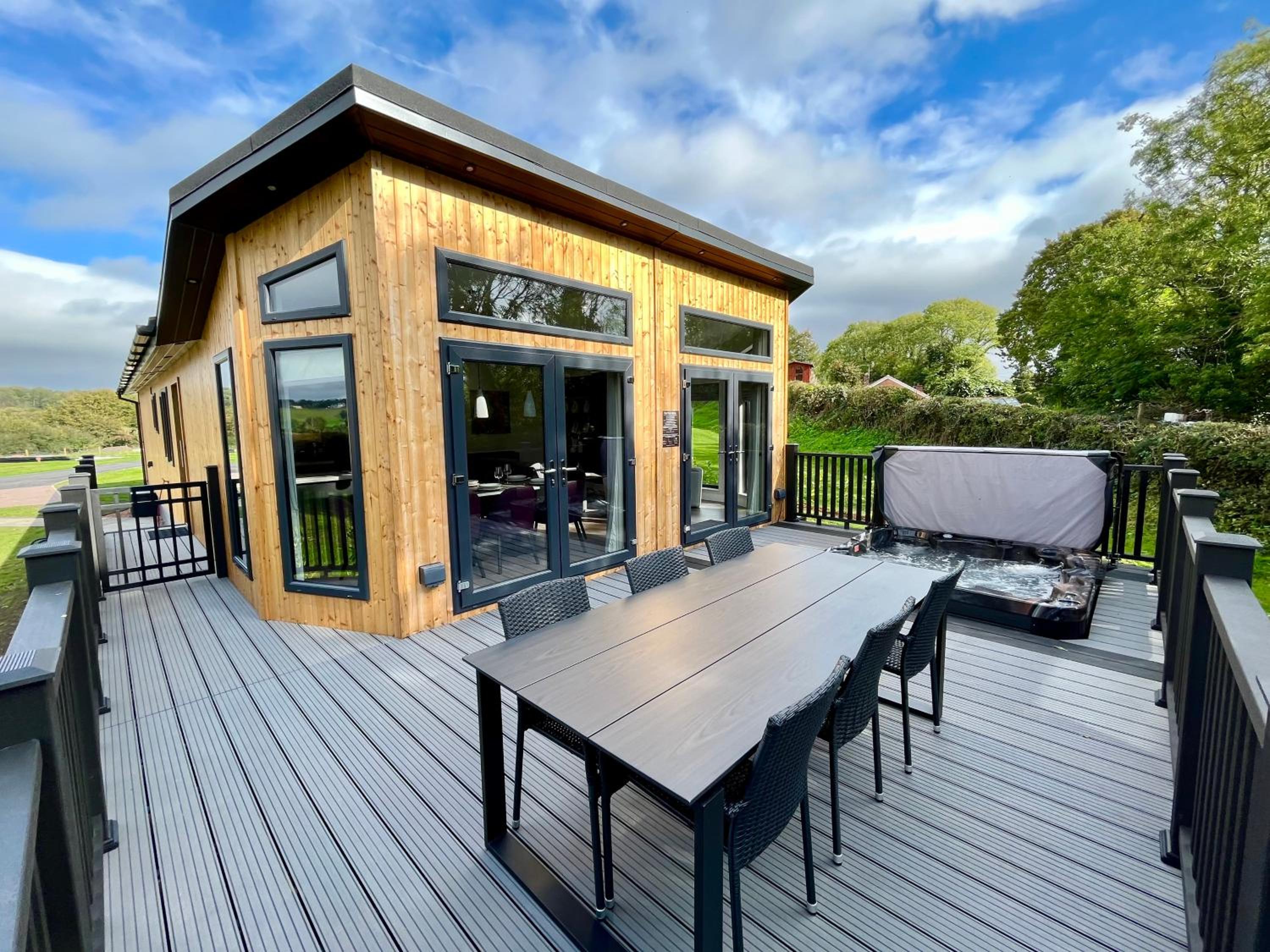 Superior Chalet photo 2